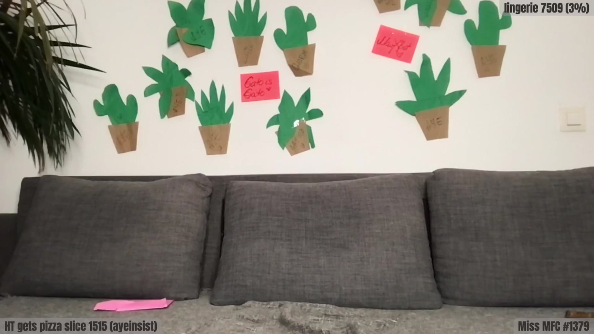 Gallery image thumbnail from ForeverCoffee's myfreecams stream on, 04/20/2025, 23:56 image 8 of 20
