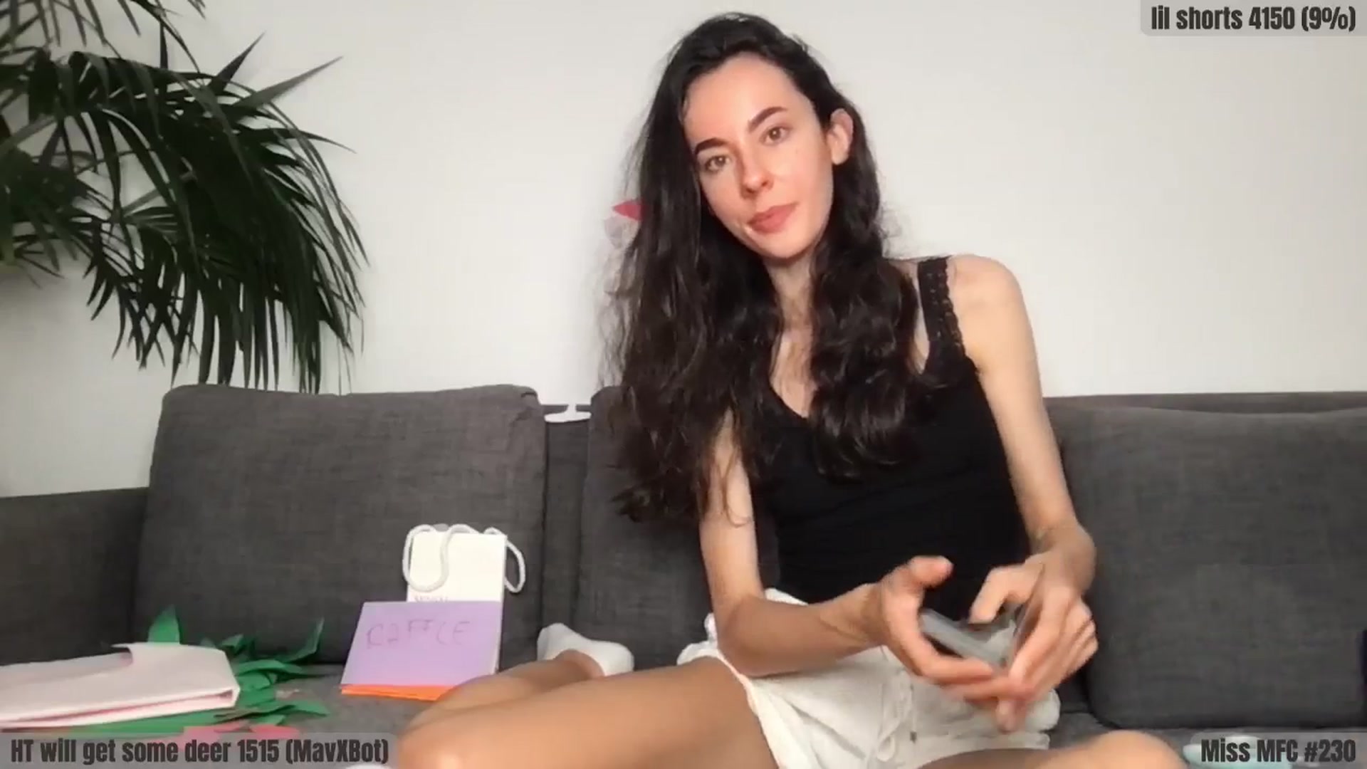 Gallery image thumbnail from ForeverCoffee's myfreecams stream on, 06/01/2025, 21:51 image 18 of 20