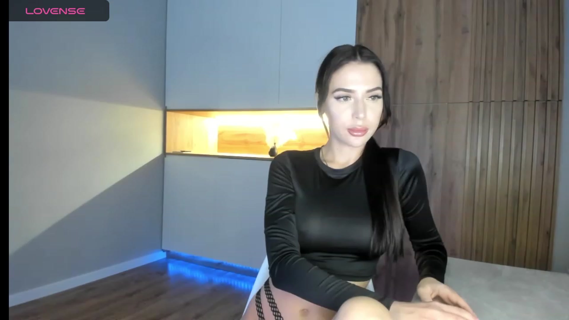 Gallery image thumbnail from ForeverK's myfreecams stream on, 11/23/2023, 20:37 image 19 of 20