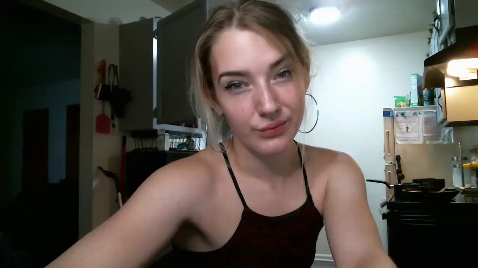 Gallery image thumbnail from ForeverLace's myfreecams stream on, 02/28/2023, 02:08 image 1 of 20