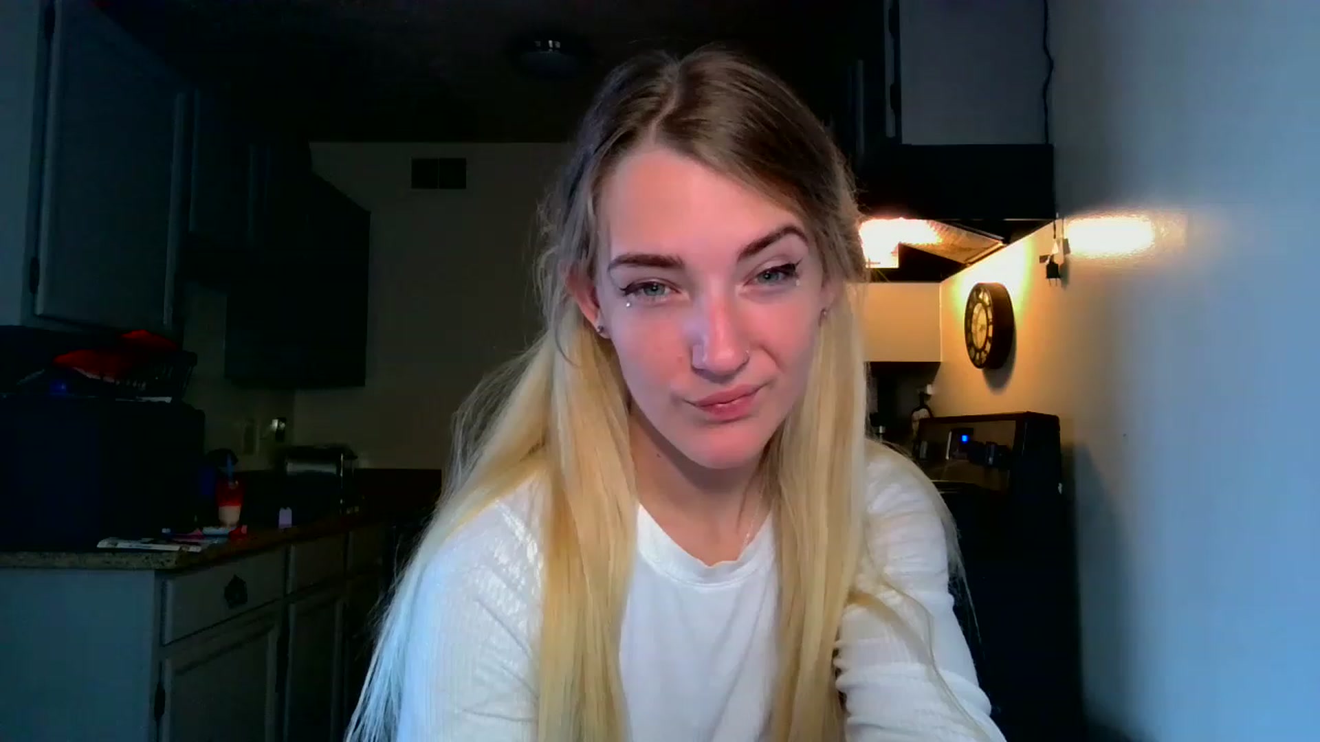 Gallery image thumbnail from ForeverLace's myfreecams stream on, 04/17/2023, 16:02 image 9 of 20