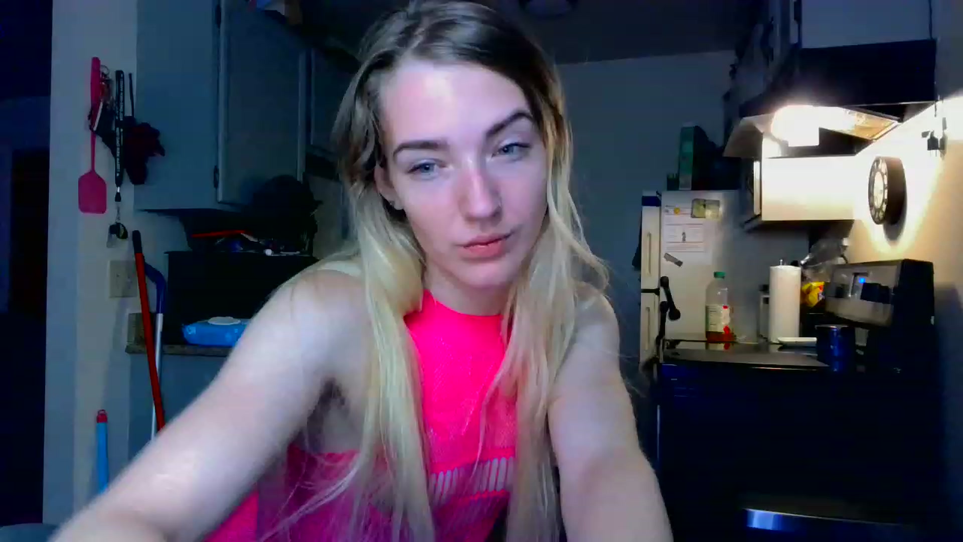 Gallery image thumbnail from ForeverLace's myfreecams stream on, 04/19/2023, 10:08 image 5 of 20