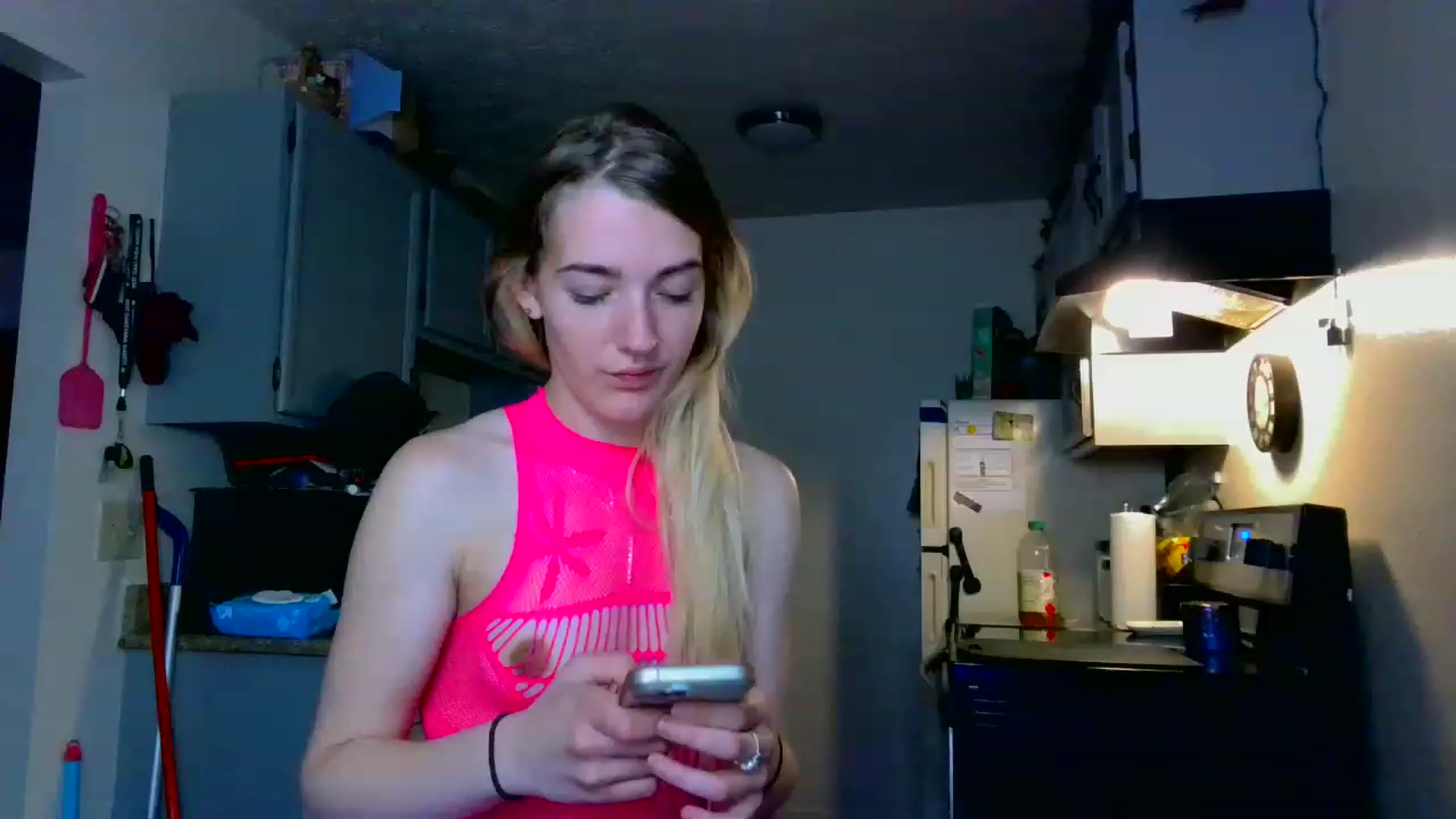 Gallery image thumbnail from ForeverLace's myfreecams stream on, 04/19/2023, 10:08 image 11 of 20