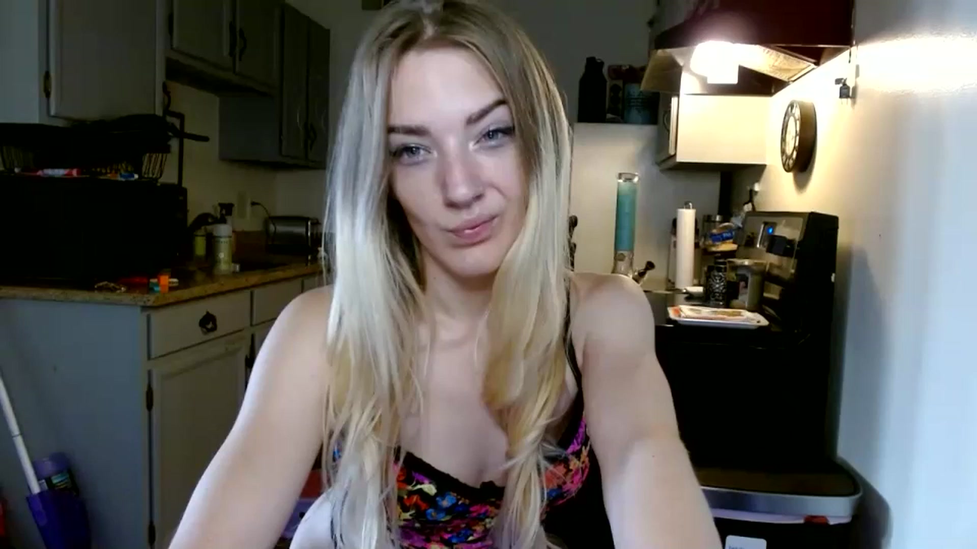 Gallery image thumbnail from ForeverLace's myfreecams stream on, 07/02/2023, 11:49 image 1 of 20
