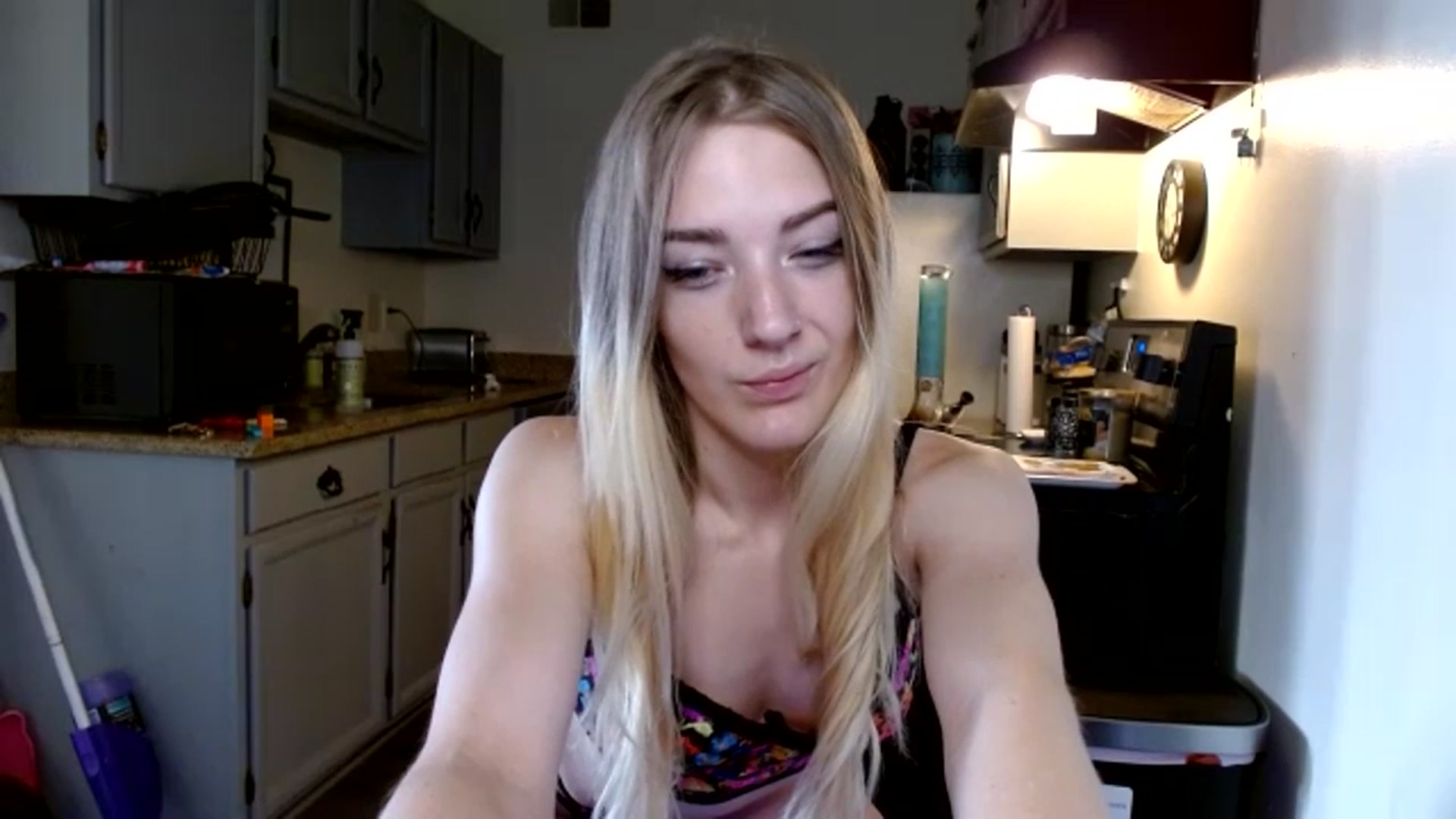 Gallery image thumbnail from ForeverLace's myfreecams stream on, 07/02/2023, 11:49 image 10 of 20