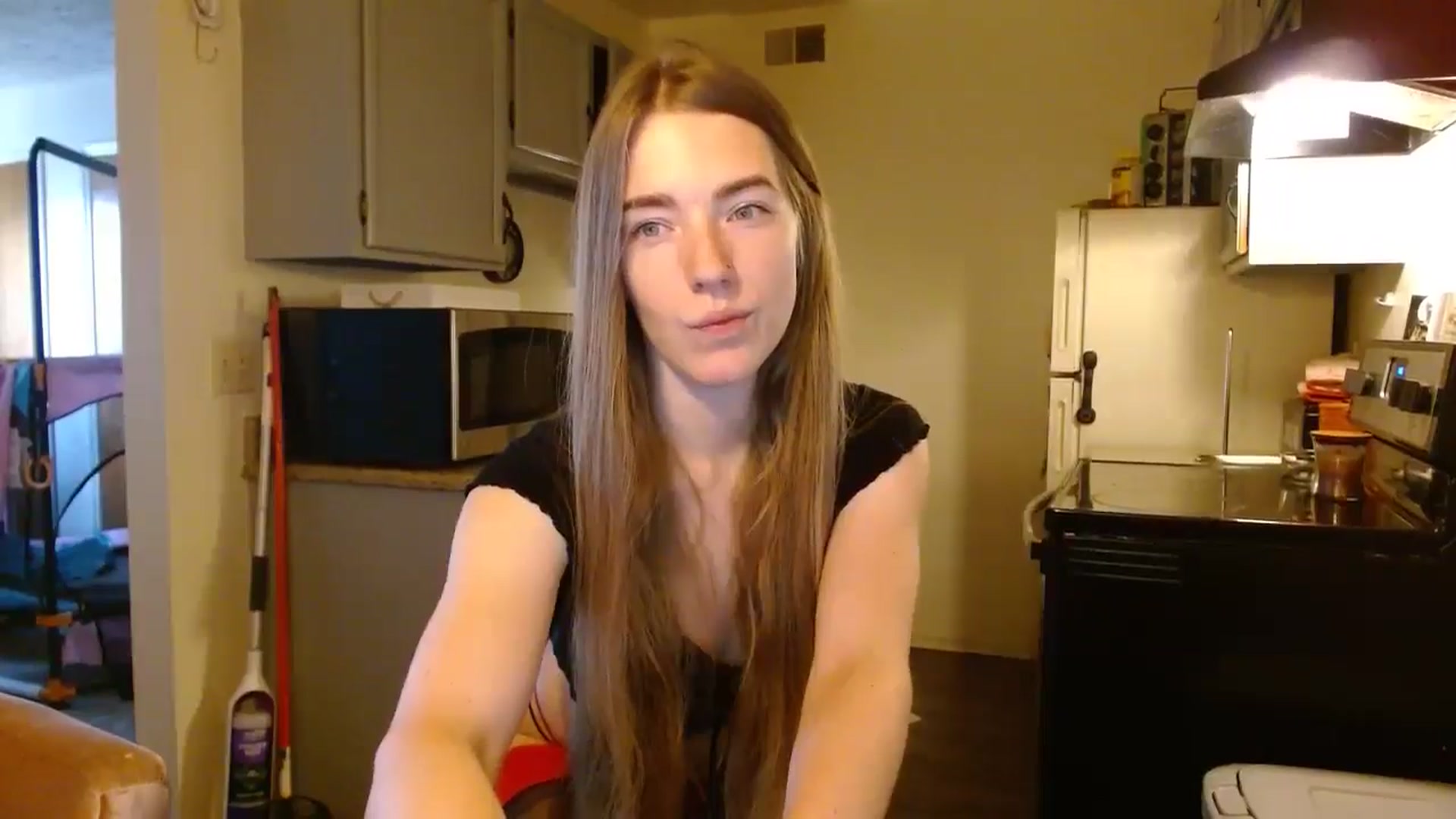 Gallery image thumbnail from ForeverLace's myfreecams stream on, 03/17/2026, 16:23 image 3 of 20