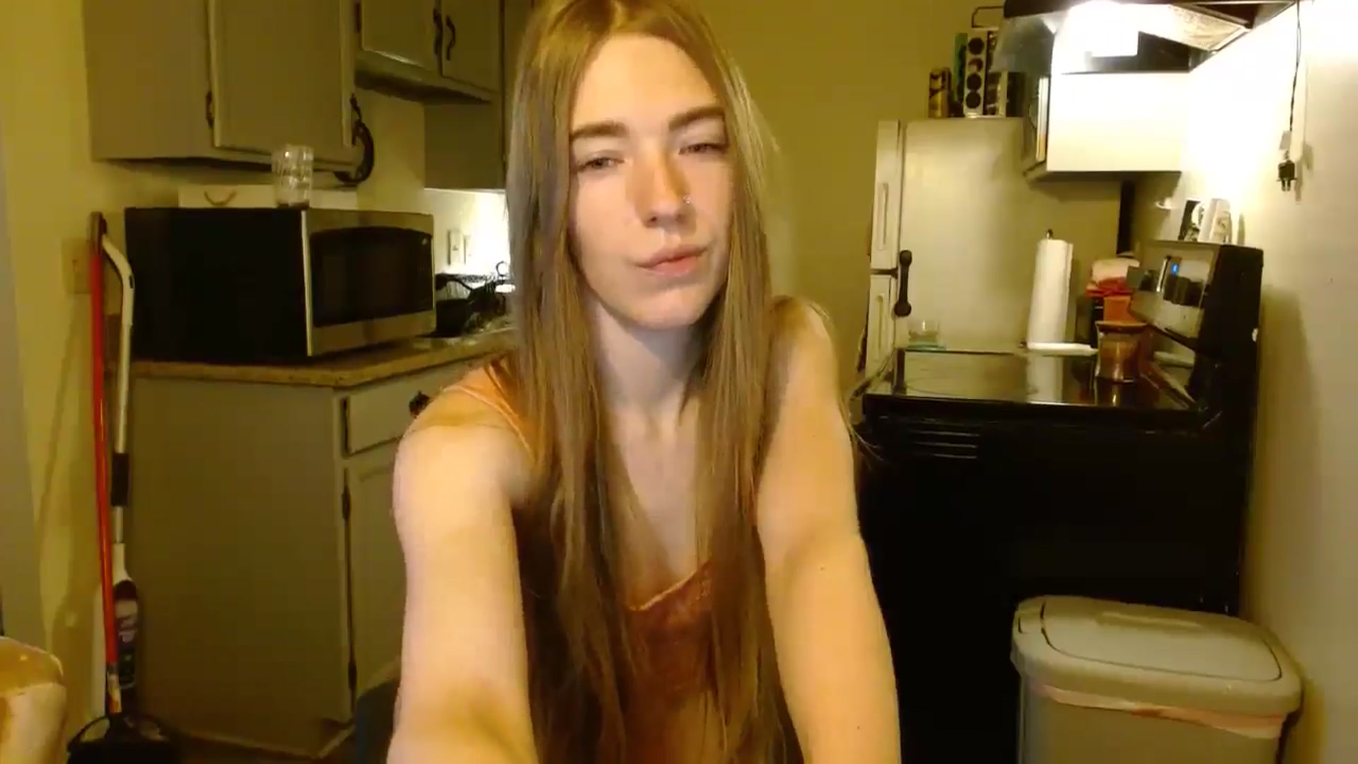 Gallery image thumbnail from ForeverLace's myfreecams stream on, 03/19/2026, 17:32 image 6 of 20