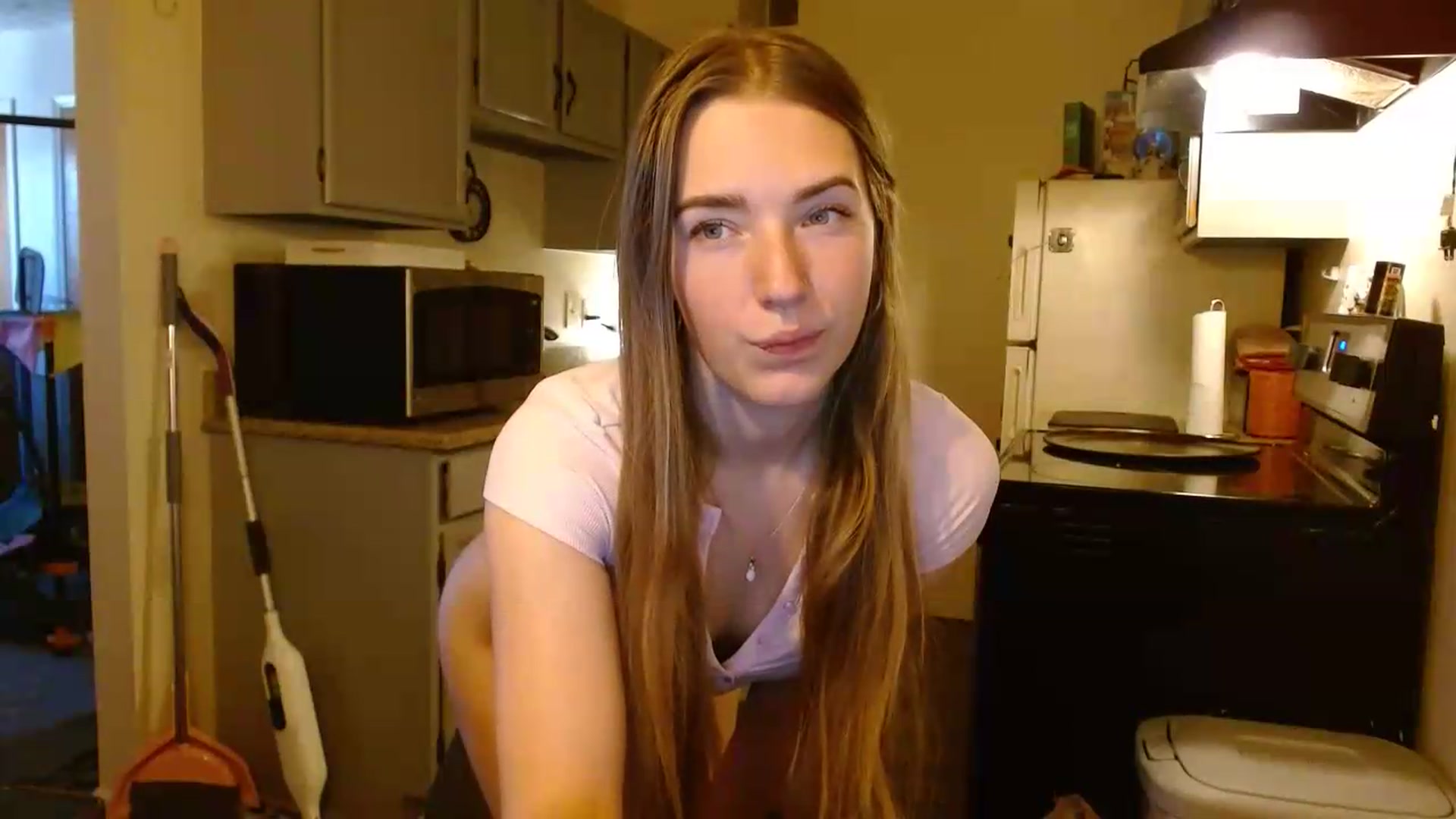 Gallery image thumbnail from ForeverLace's myfreecams stream on, 05/04/2026, 17:20 image 5 of 20