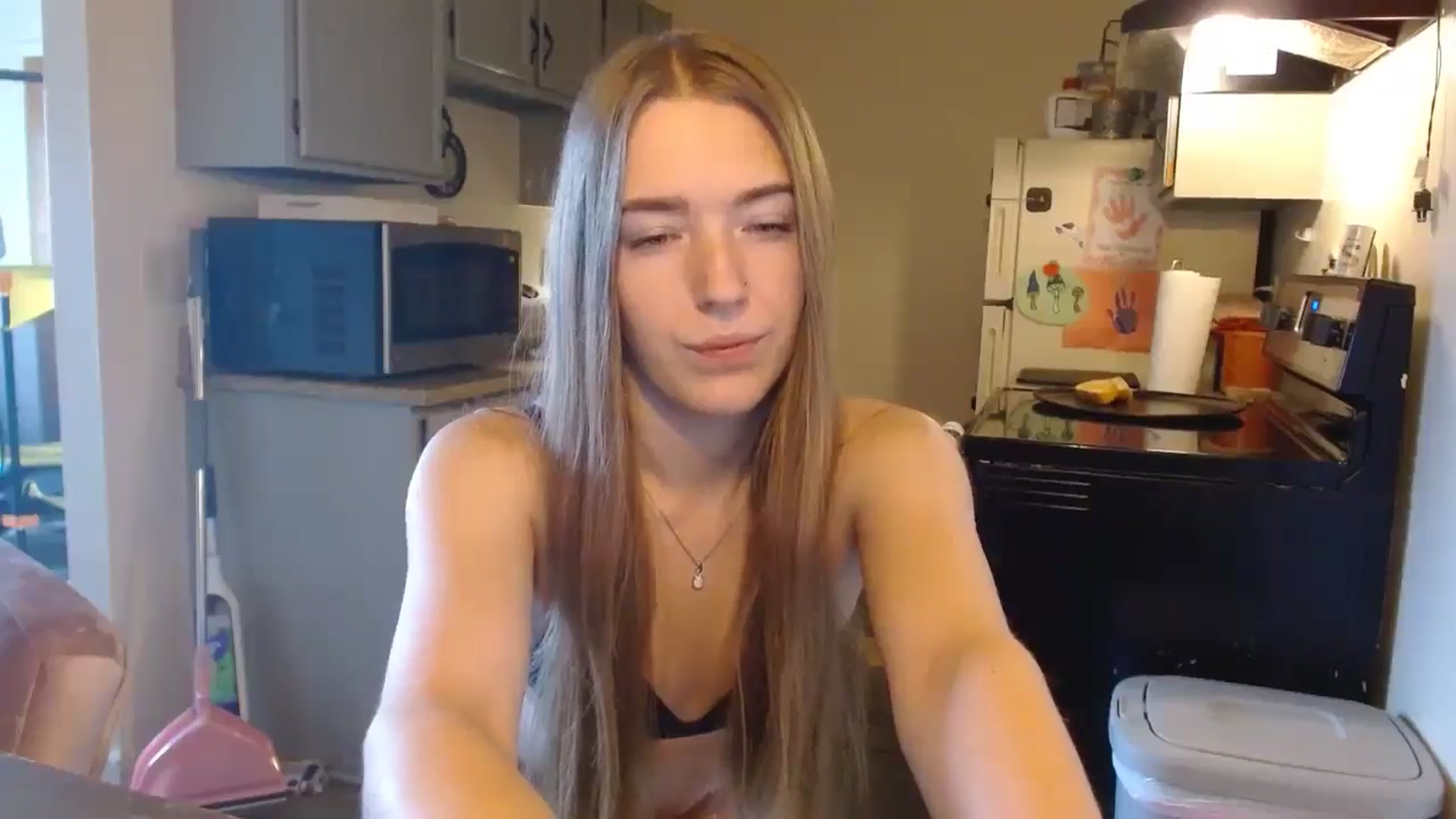 Gallery image thumbnail from ForeverLace's myfreecams stream on, 05/11/2026, 14:59 image 14 of 20