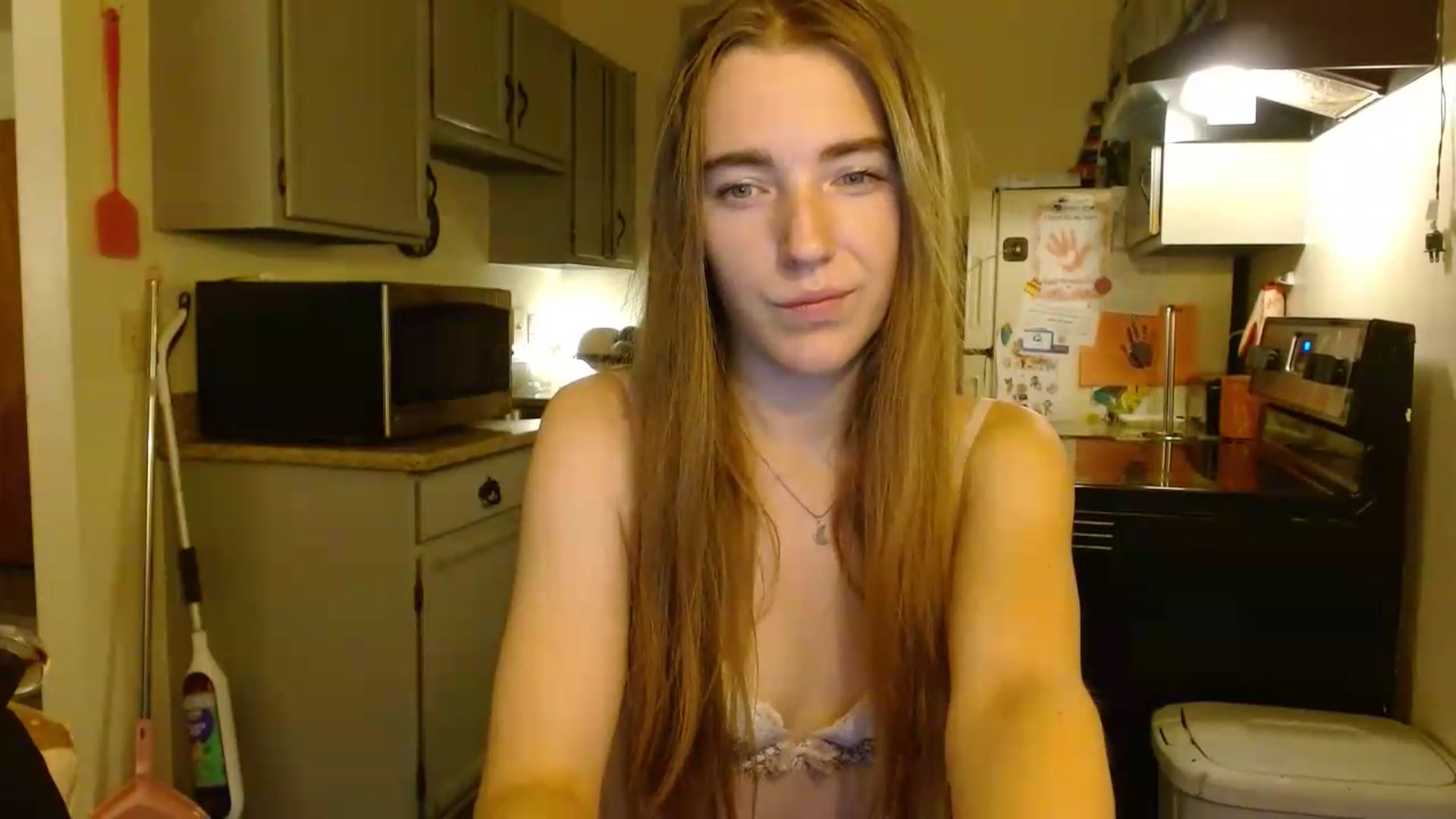 Gallery image thumbnail from ForeverLace's myfreecams stream on, 07/22/2026, 01:03 image 5 of 20