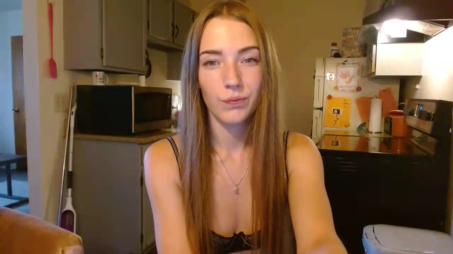 Gallery image thumbnail from ForeverLace's myfreecams stream on, 08/10/2026, 22:58 image 9 of 20
