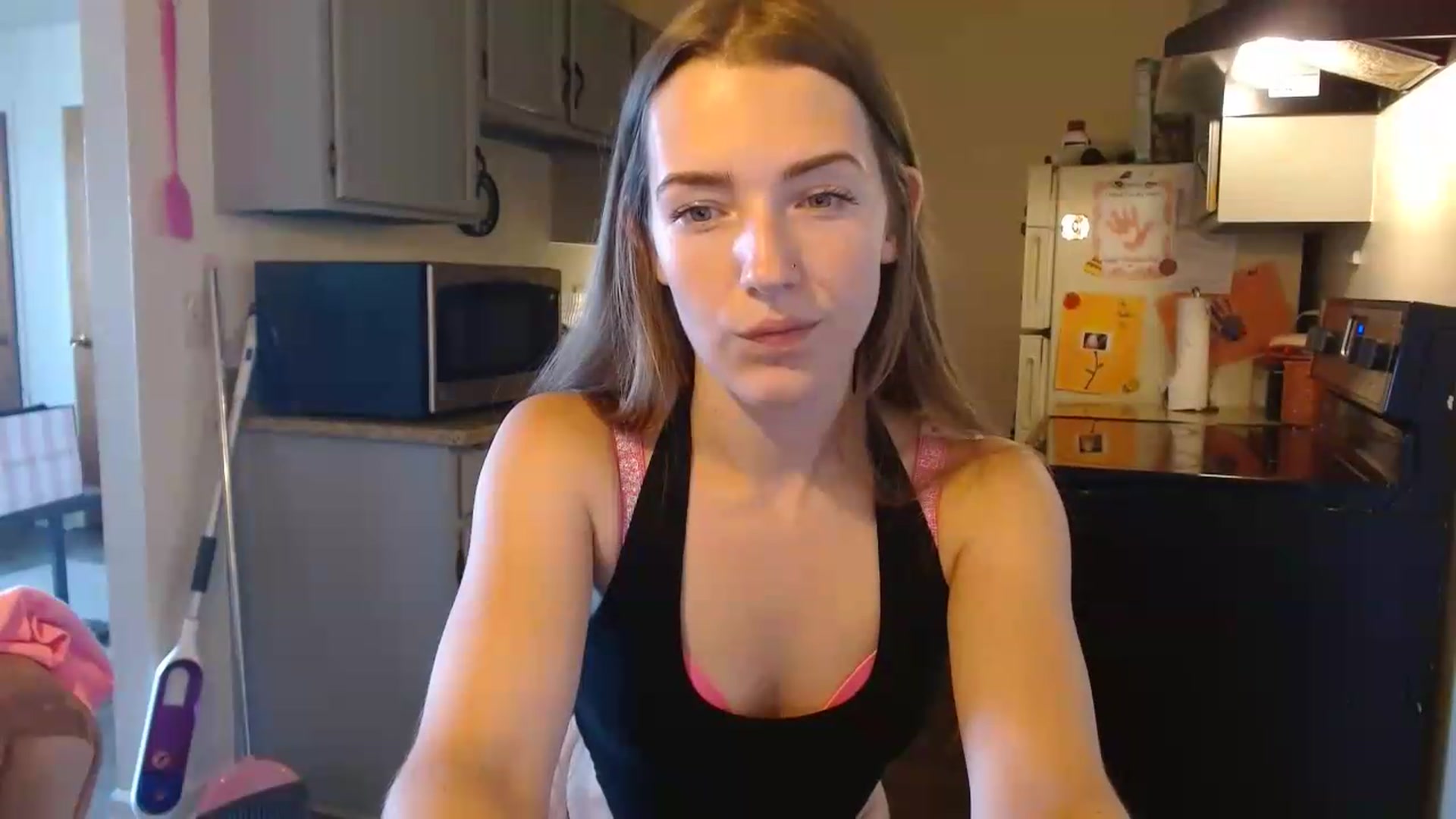 Gallery image thumbnail from ForeverLace's myfreecams stream on, 08/12/2026, 20:11 image 14 of 20