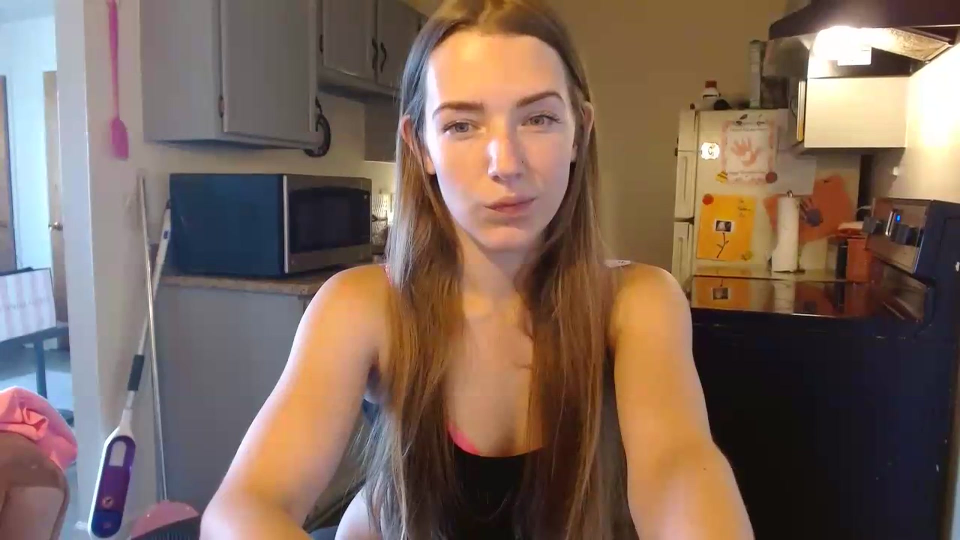 Gallery image thumbnail from ForeverLace's myfreecams stream on, 08/12/2026, 20:11 image 8 of 20