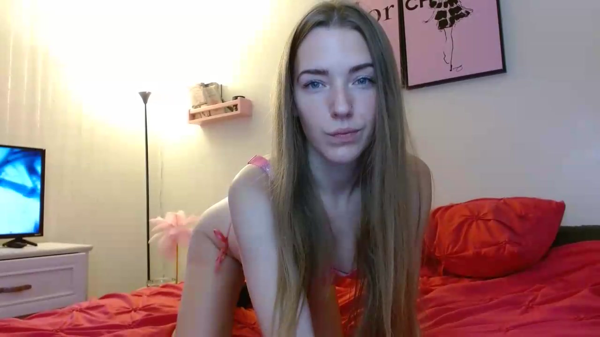 Gallery image thumbnail from ForeverLace's myfreecams stream on, 08/17/2026, 16:31 image 9 of 20