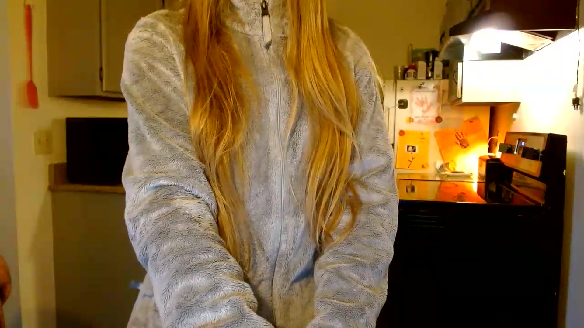 Gallery image thumbnail from ForeverLace's myfreecams stream on, 08/21/2026, 18:04 image 18 of 20