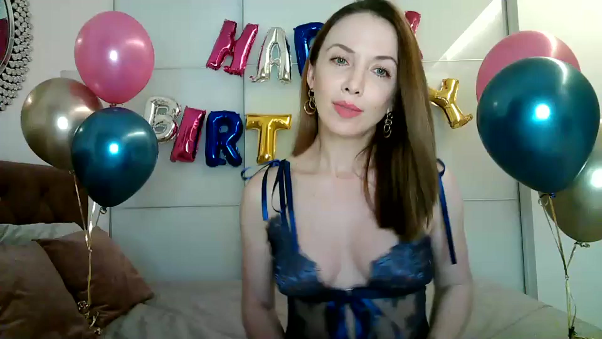 Gallery image thumbnail from Forever_Mila's myfreecams stream on, 07/06/2023, 22:54 image 1 of 20