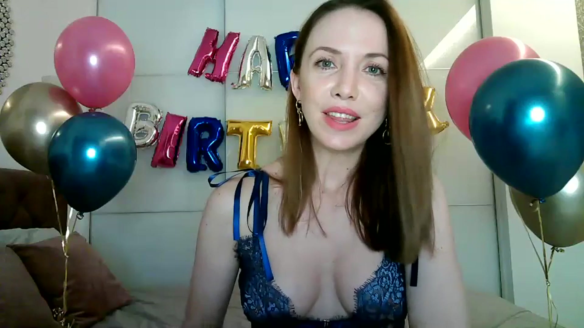 Gallery image thumbnail from Forever_Mila's myfreecams stream on, 07/06/2023, 22:54 image 8 of 20