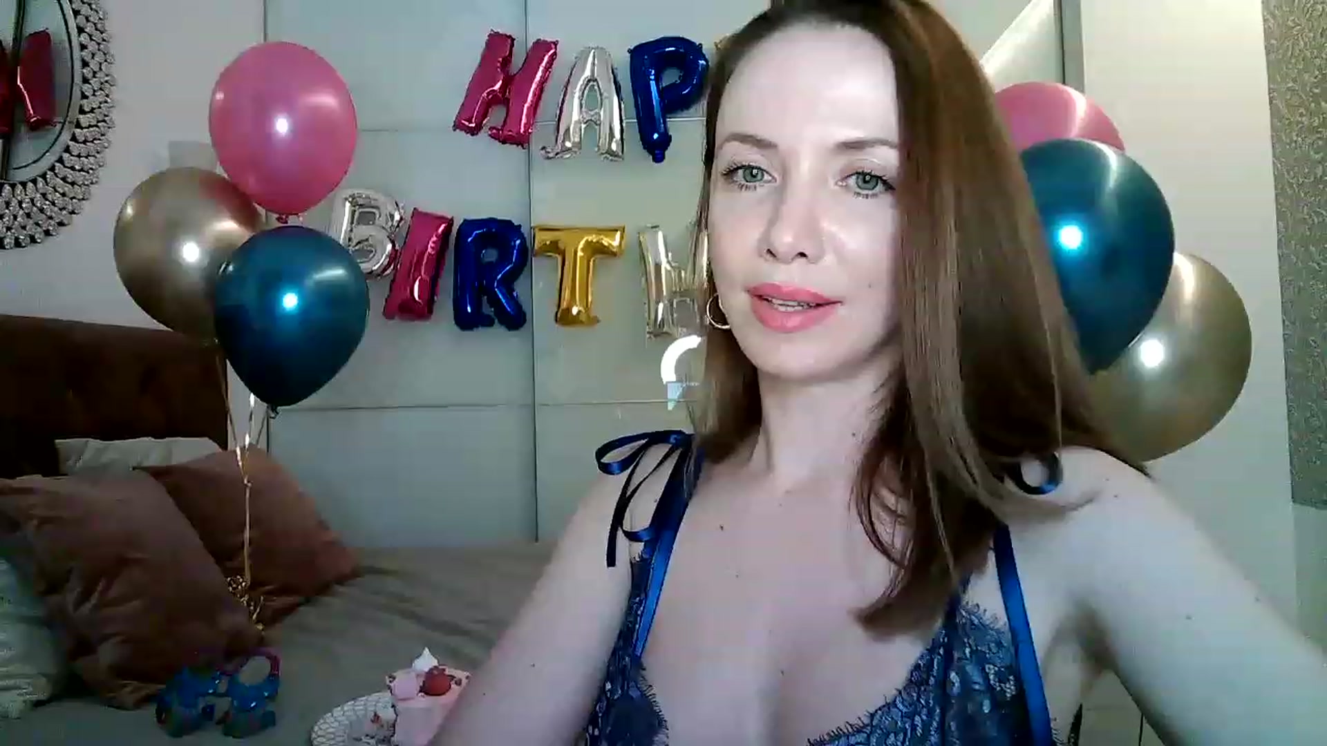 Gallery image thumbnail from Forever_Mila's myfreecams stream on, 07/07/2023, 24:05 image 19 of 20