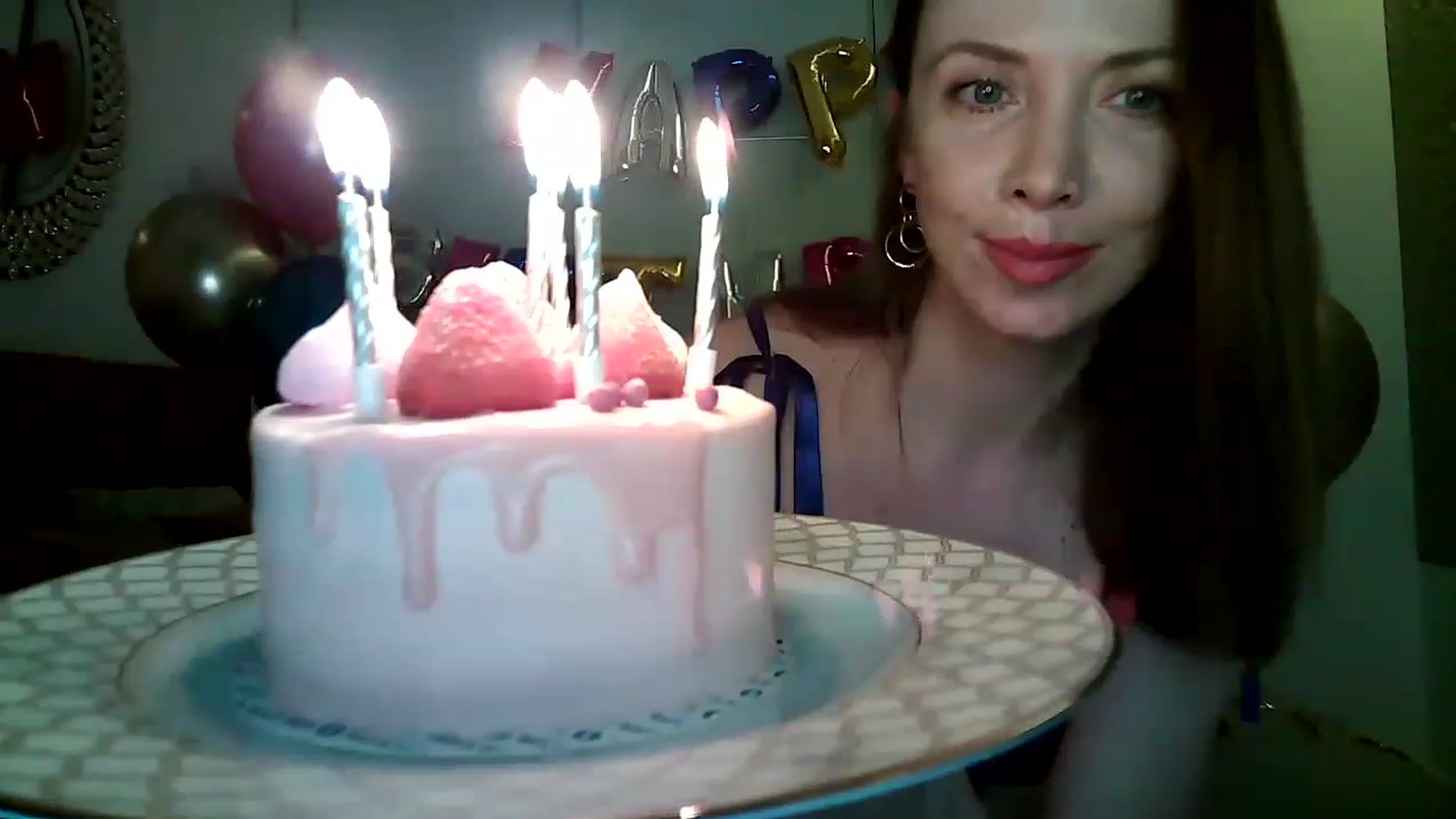 Gallery image thumbnail from Forever_Mila's myfreecams stream on, 07/07/2023, 24:05 image 12 of 20