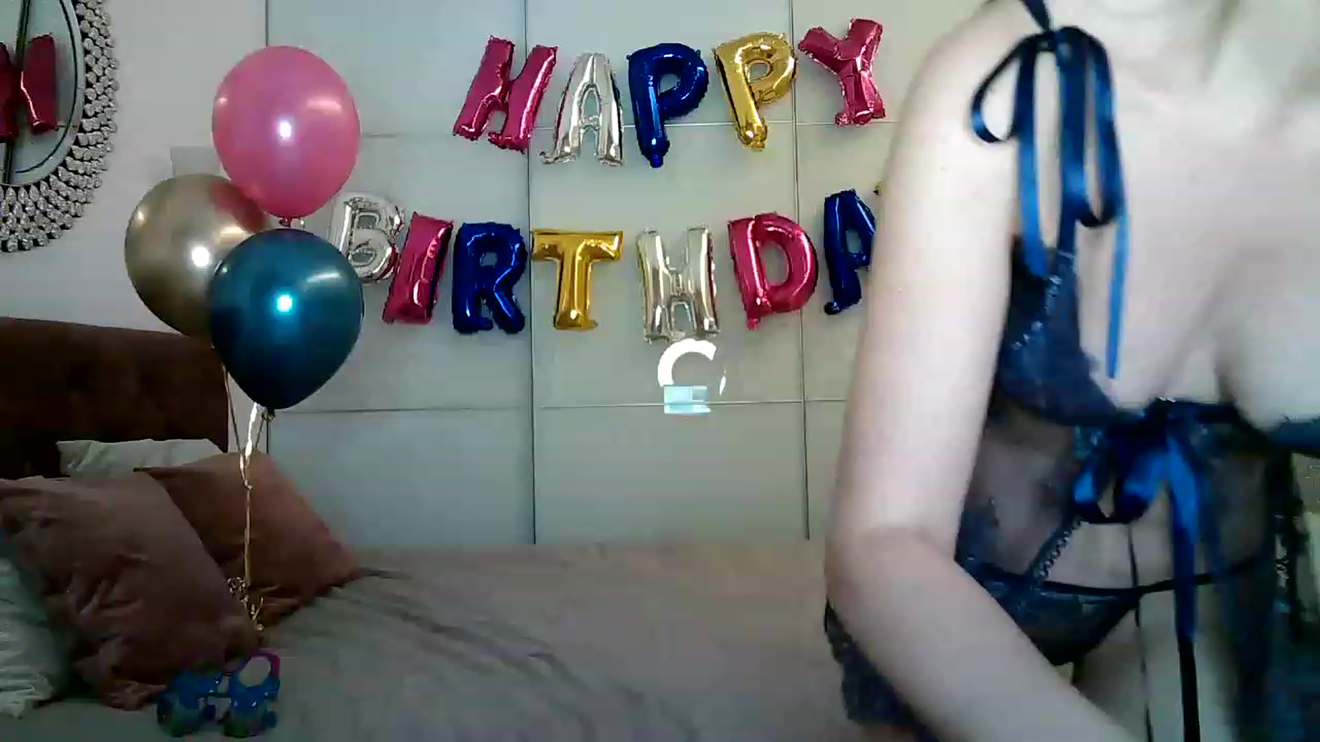 Gallery image thumbnail from Forever_Mila's myfreecams stream on, 07/07/2023, 24:05 image 10 of 20