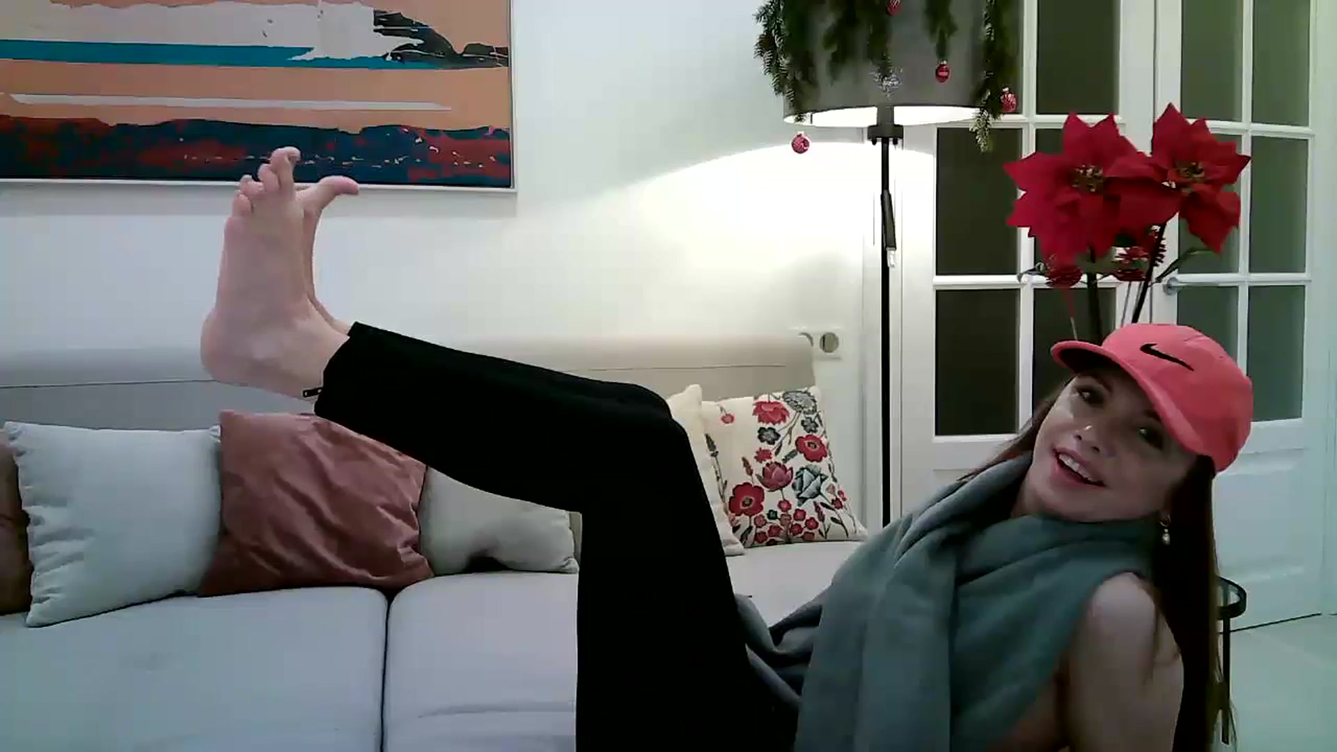 Gallery image thumbnail from Forever_Mila's myfreecams stream on, 01/01/2024, 24:33 image 18 of 20