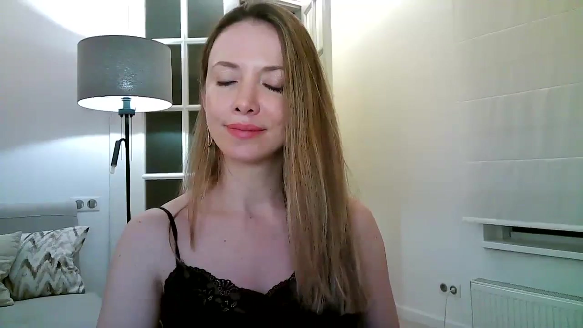 Gallery image thumbnail from Forever_Mila's myfreecams stream on, 02/26/2024, 02:00 image 12 of 20