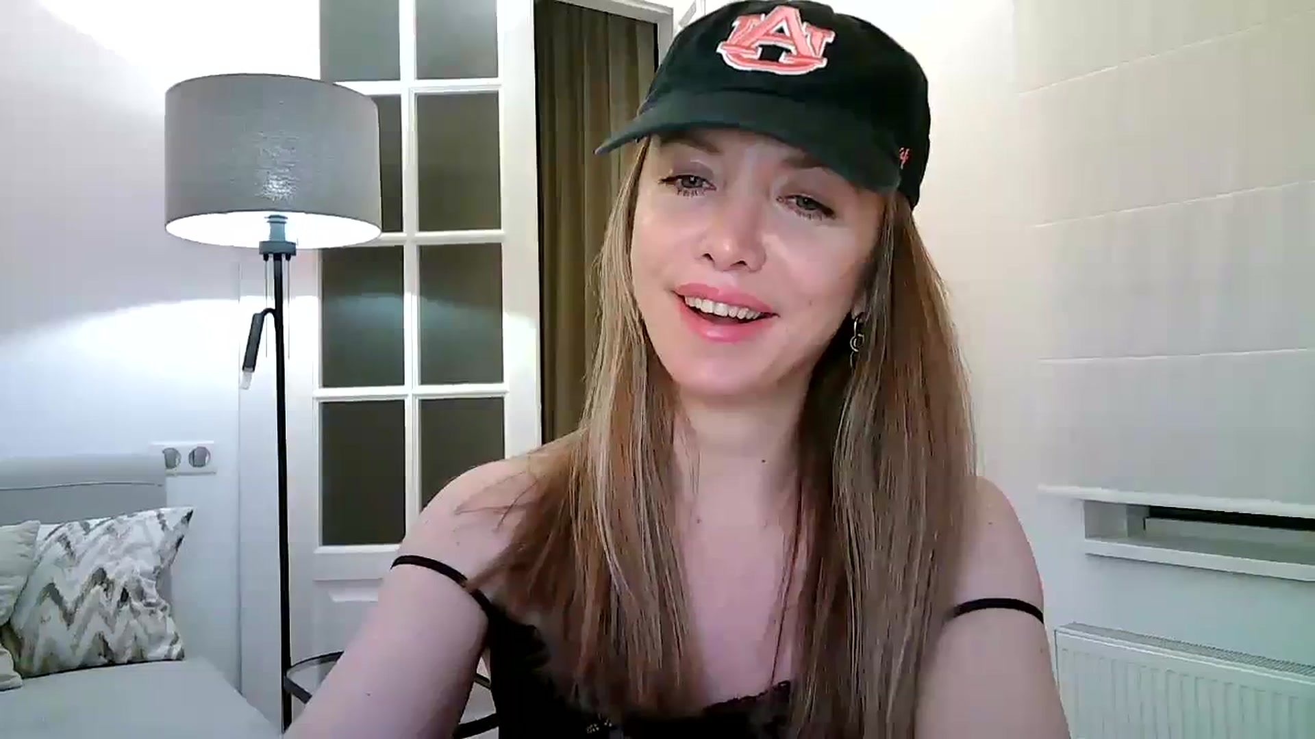 Gallery image thumbnail from Forever_Mila's myfreecams stream on, 02/26/2024, 02:00 image 9 of 20
