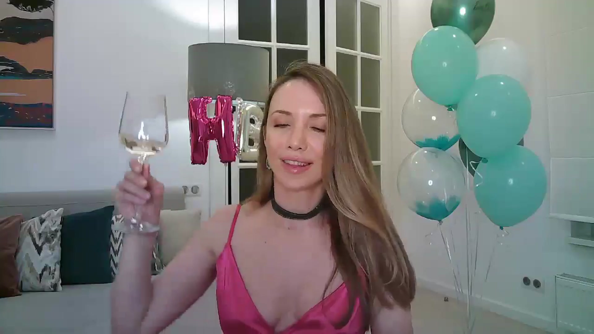 Gallery image thumbnail from Forever_Mila's myfreecams stream on, 06/30/2024, 24:36 image 2 of 20