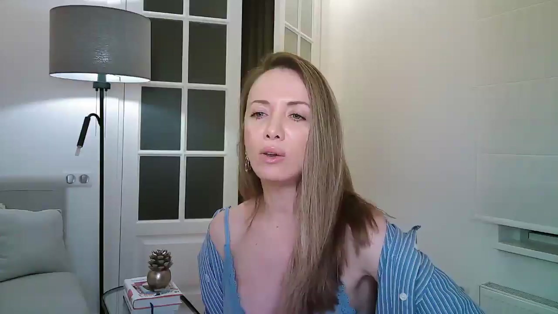 Gallery image thumbnail from Forever_Mila's myfreecams stream on, 04/02/2025, 01:15 image 11 of 20