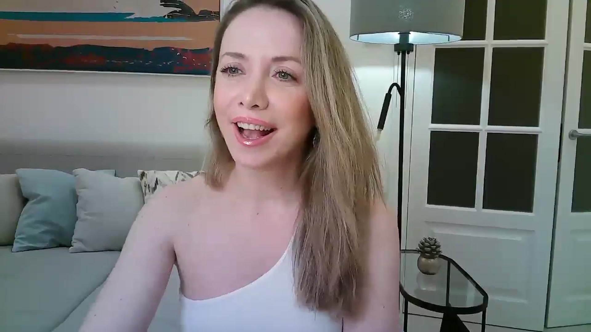 Gallery image thumbnail from Forever_Mila's myfreecams stream on, 12/16/2025, 23:52 image 18 of 20