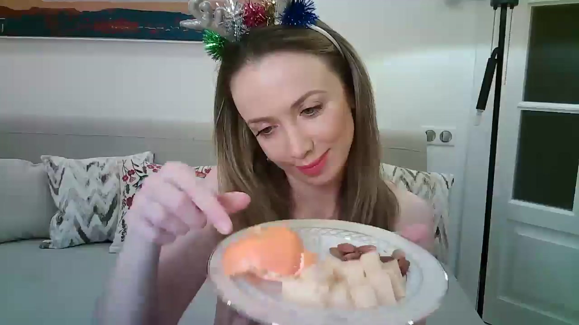 Gallery image thumbnail from Forever_Mila's myfreecams stream on, 01/01/2026, 02:53 image 12 of 20
