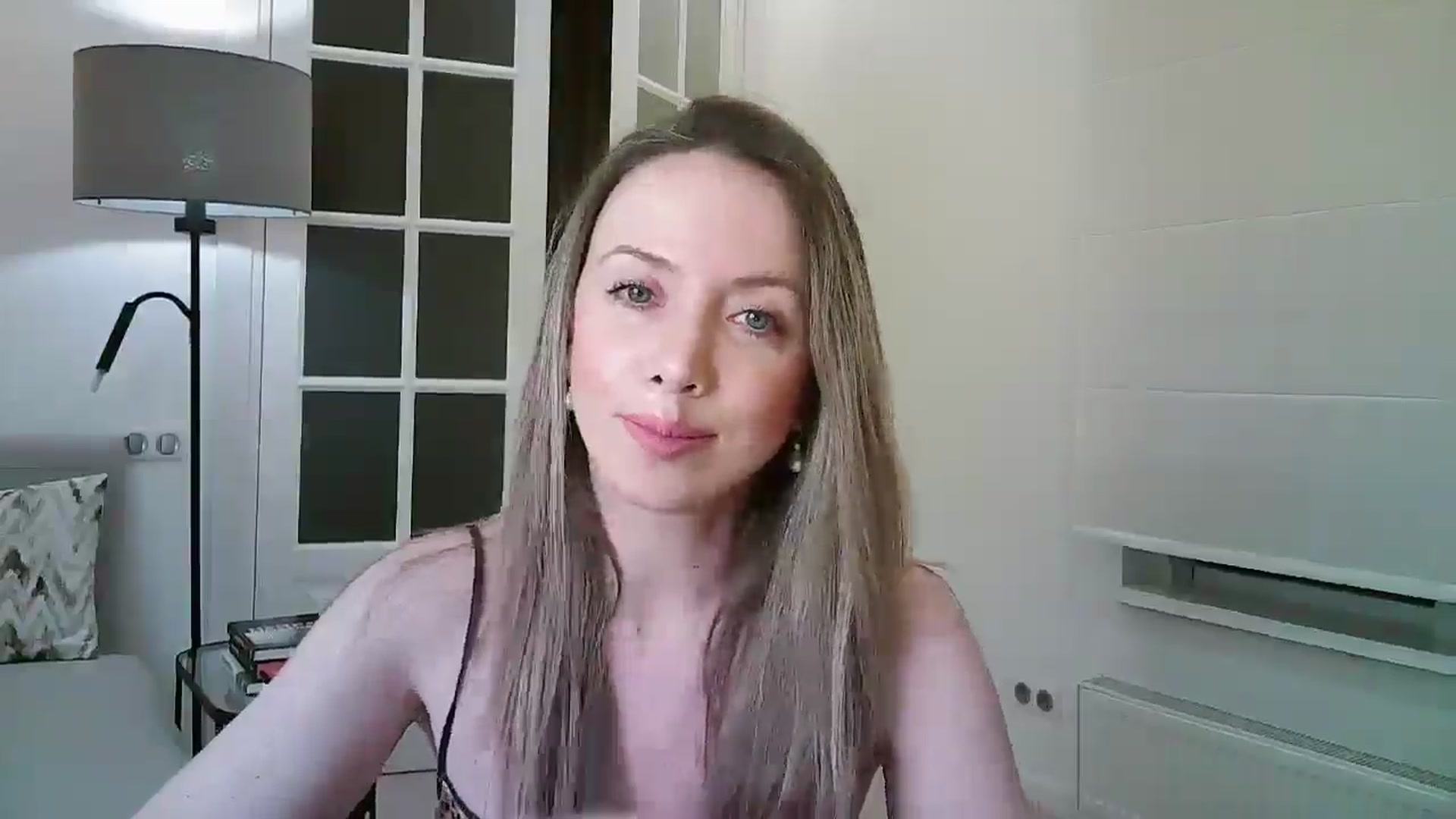 Gallery image thumbnail from Forever_Mila's myfreecams stream on, 05/01/2026, 01:21 image 4 of 20