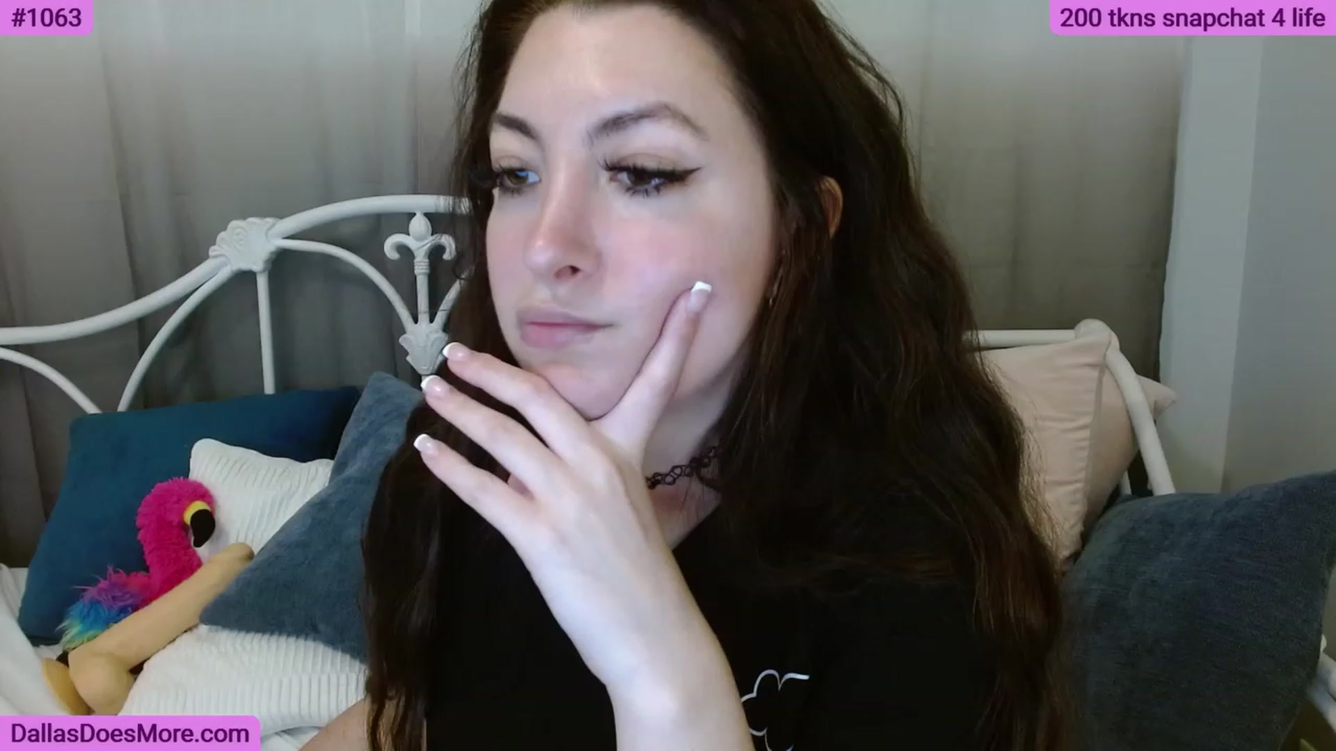 Gallery image thumbnail from FortWorthOhMy's myfreecams stream on, 06/06/2023, 19:18 image 5 of 20