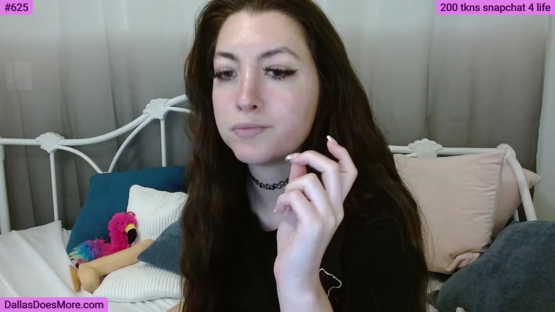 Gallery image thumbnail from FortWorthOhMy's myfreecams stream on, 06/06/2023, 20:23 image 16 of 20