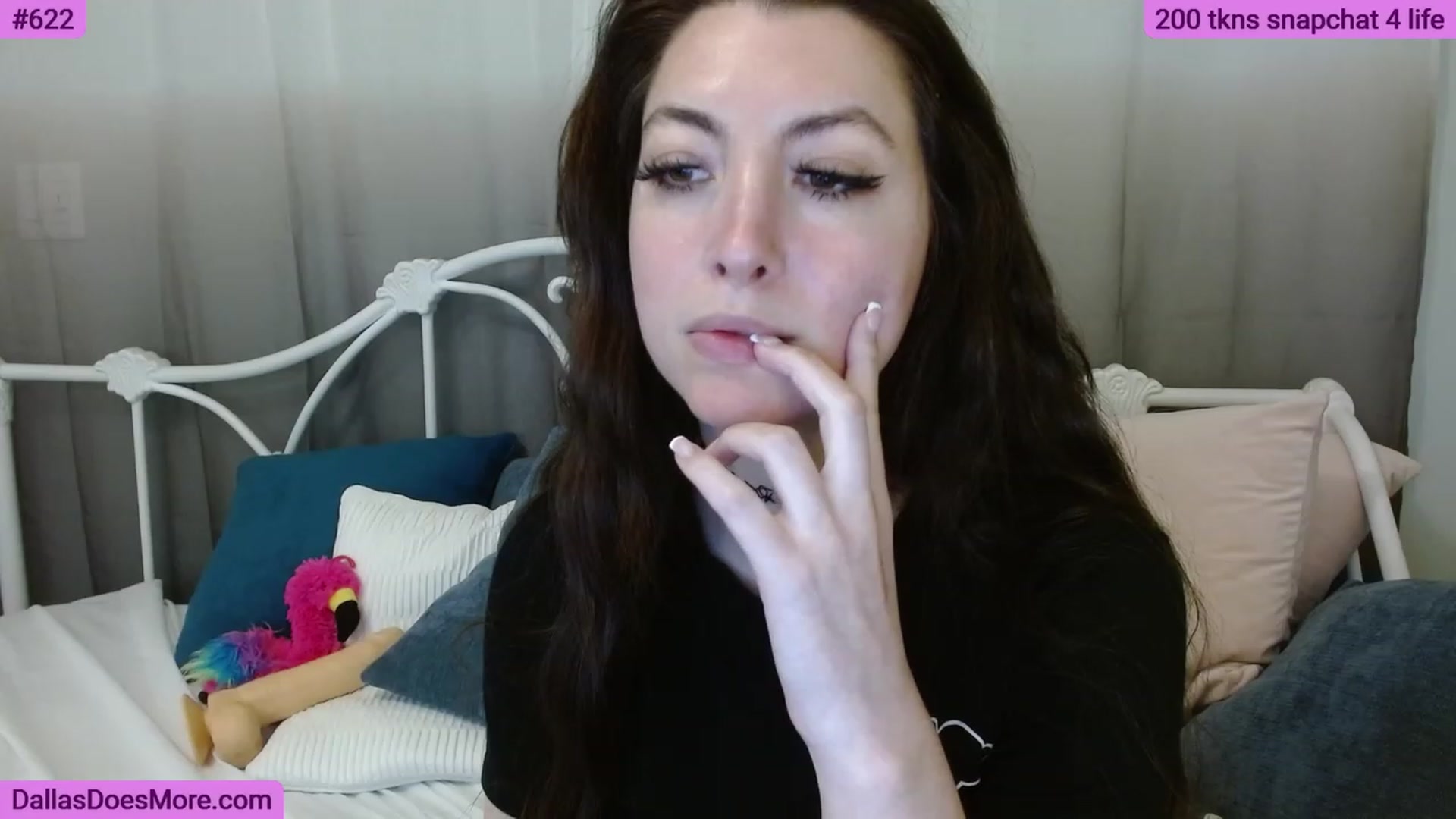 Gallery image thumbnail from FortWorthOhMy's myfreecams stream on, 06/06/2023, 20:23 image 6 of 20