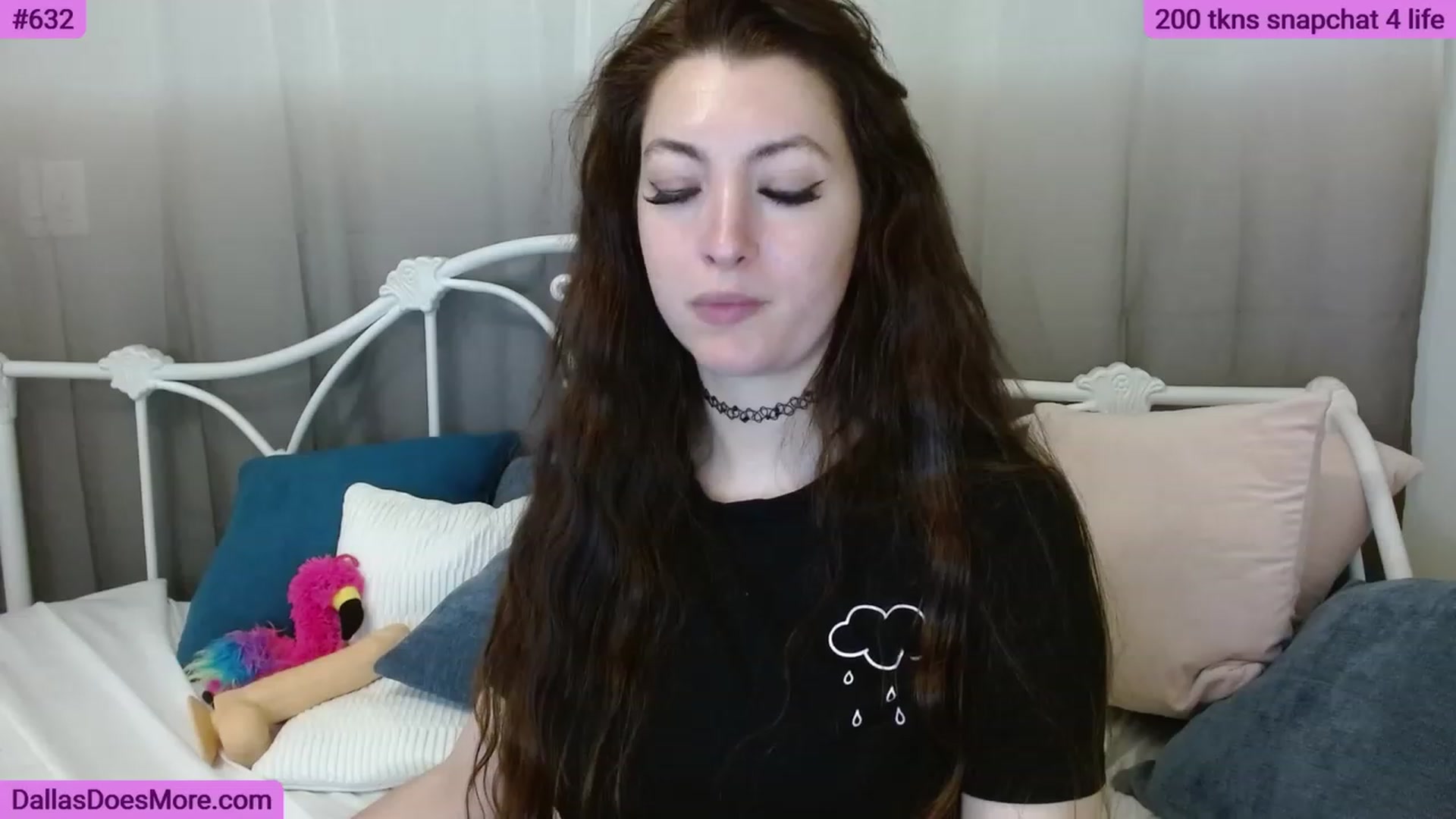 Gallery image thumbnail from FortWorthOhMy's myfreecams stream on, 06/06/2023, 21:38 image 10 of 20