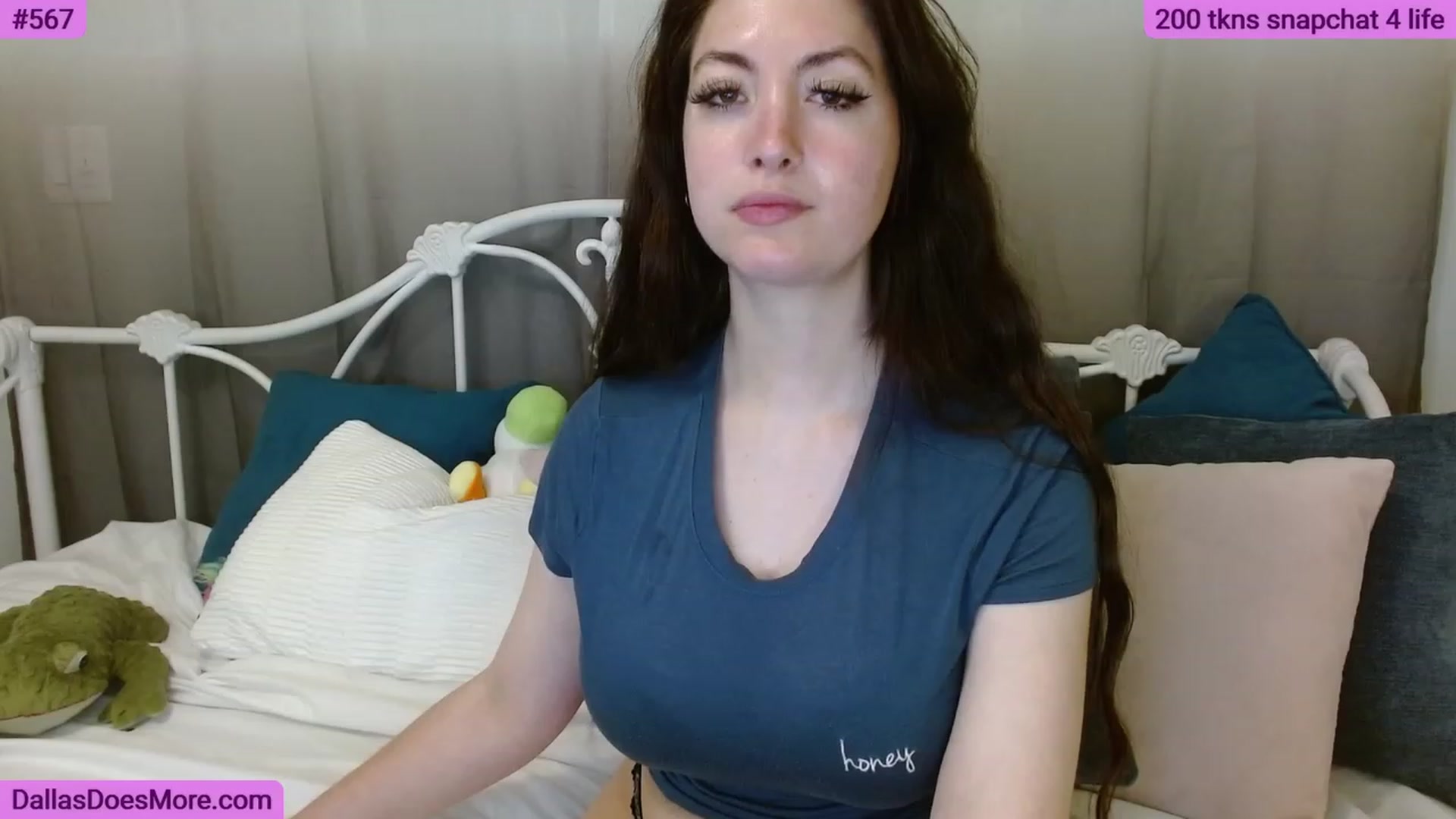 Gallery image thumbnail from FortWorthOhMy's myfreecams stream on, 06/08/2023, 01:09 image 13 of 20