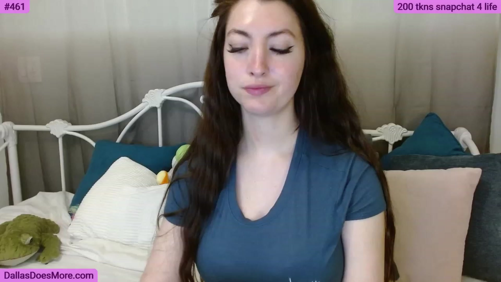Gallery image thumbnail from FortWorthOhMy's myfreecams stream on, 06/08/2023, 01:09 image 20 of 20