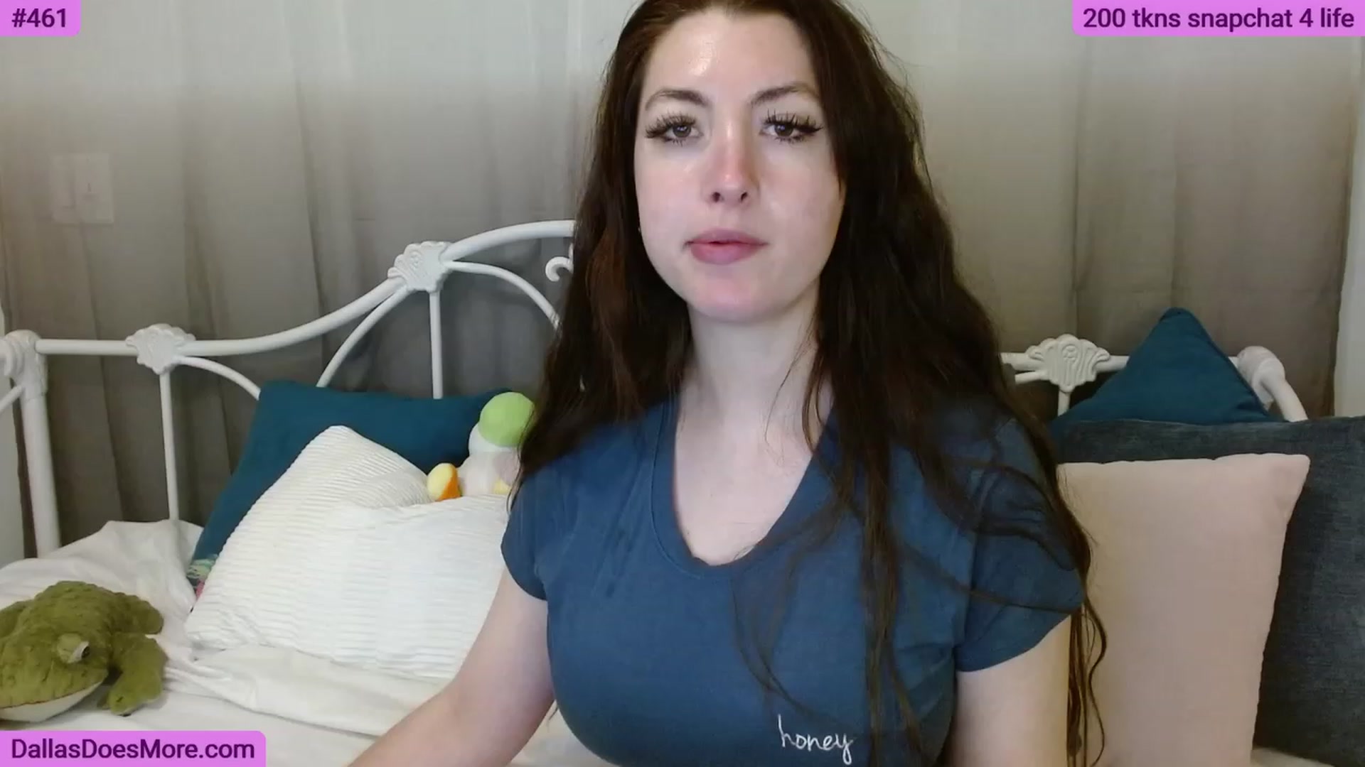 Gallery image thumbnail from FortWorthOhMy's myfreecams stream on, 06/08/2023, 01:33 image 8 of 20