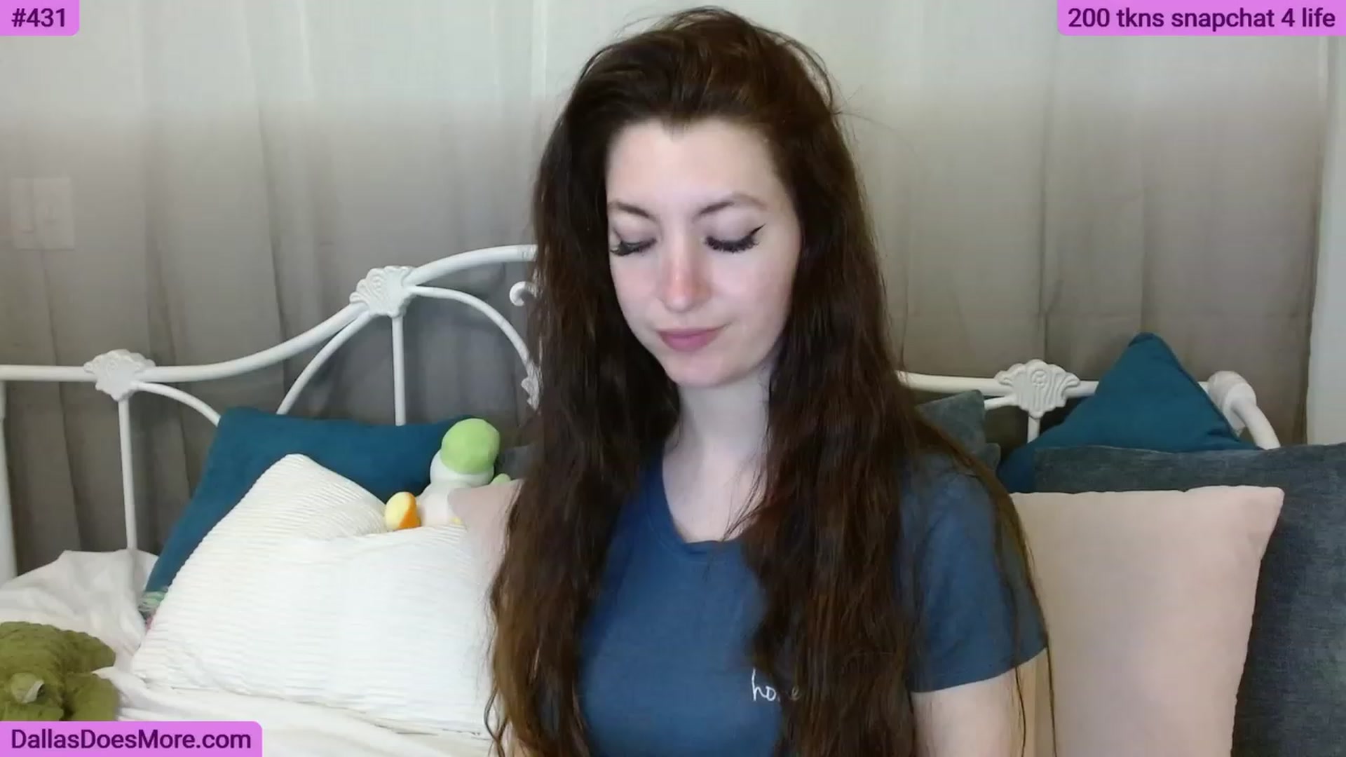 Gallery image thumbnail from FortWorthOhMy's myfreecams stream on, 06/08/2023, 03:11 image 6 of 20
