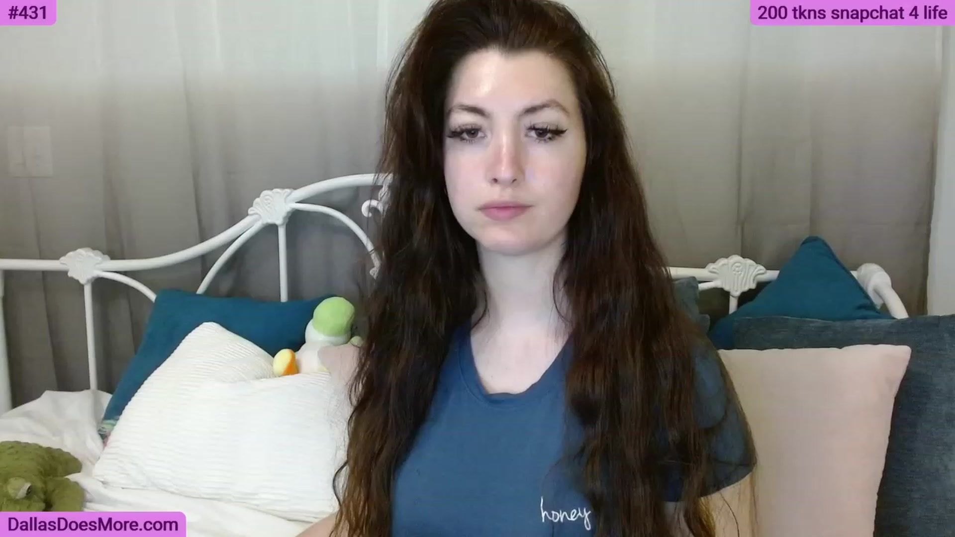 Gallery image thumbnail from FortWorthOhMy's myfreecams stream on, 06/08/2023, 03:11 image 18 of 20