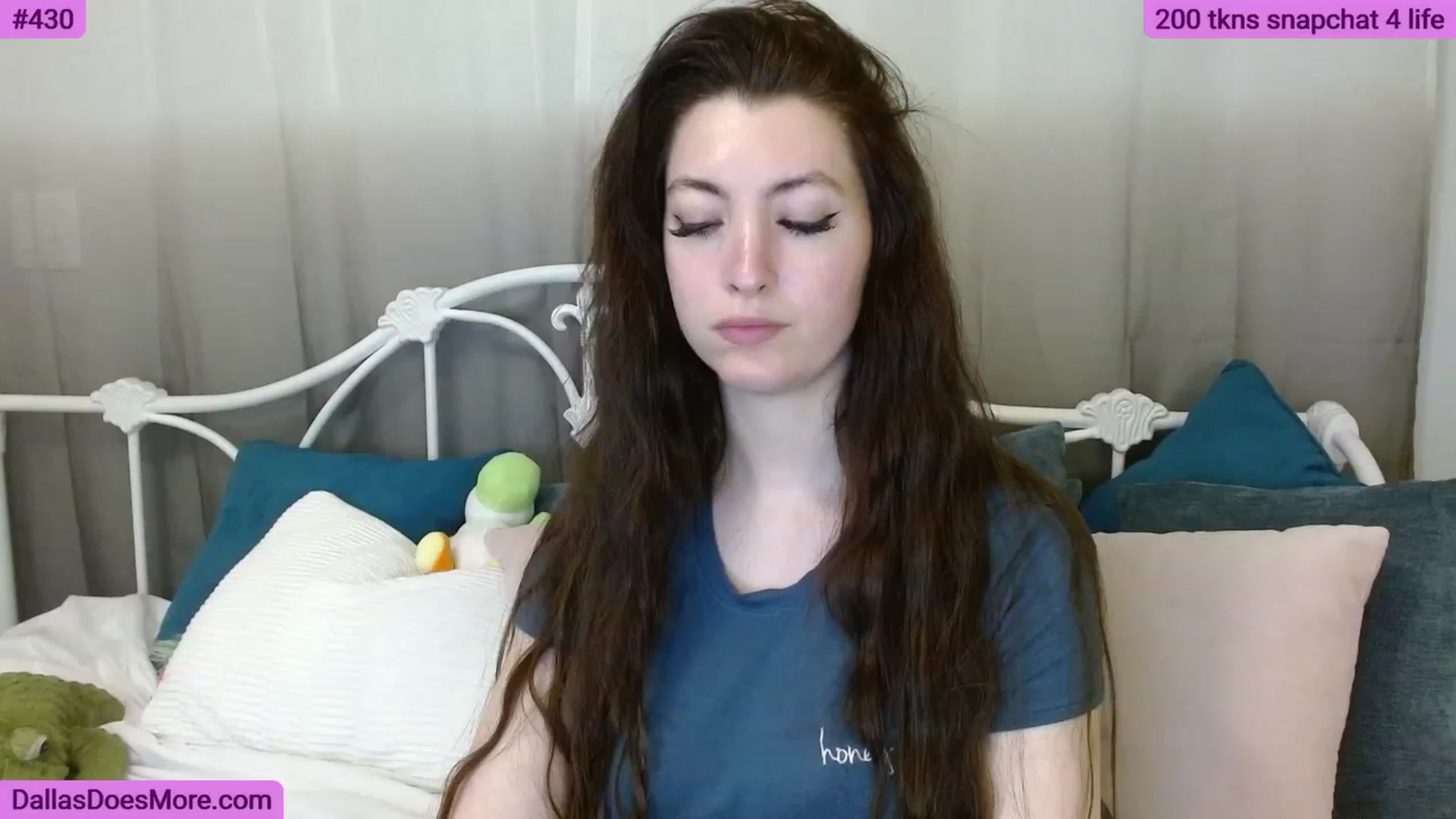 Gallery image thumbnail from FortWorthOhMy's myfreecams stream on, 06/08/2023, 03:11 image 4 of 20