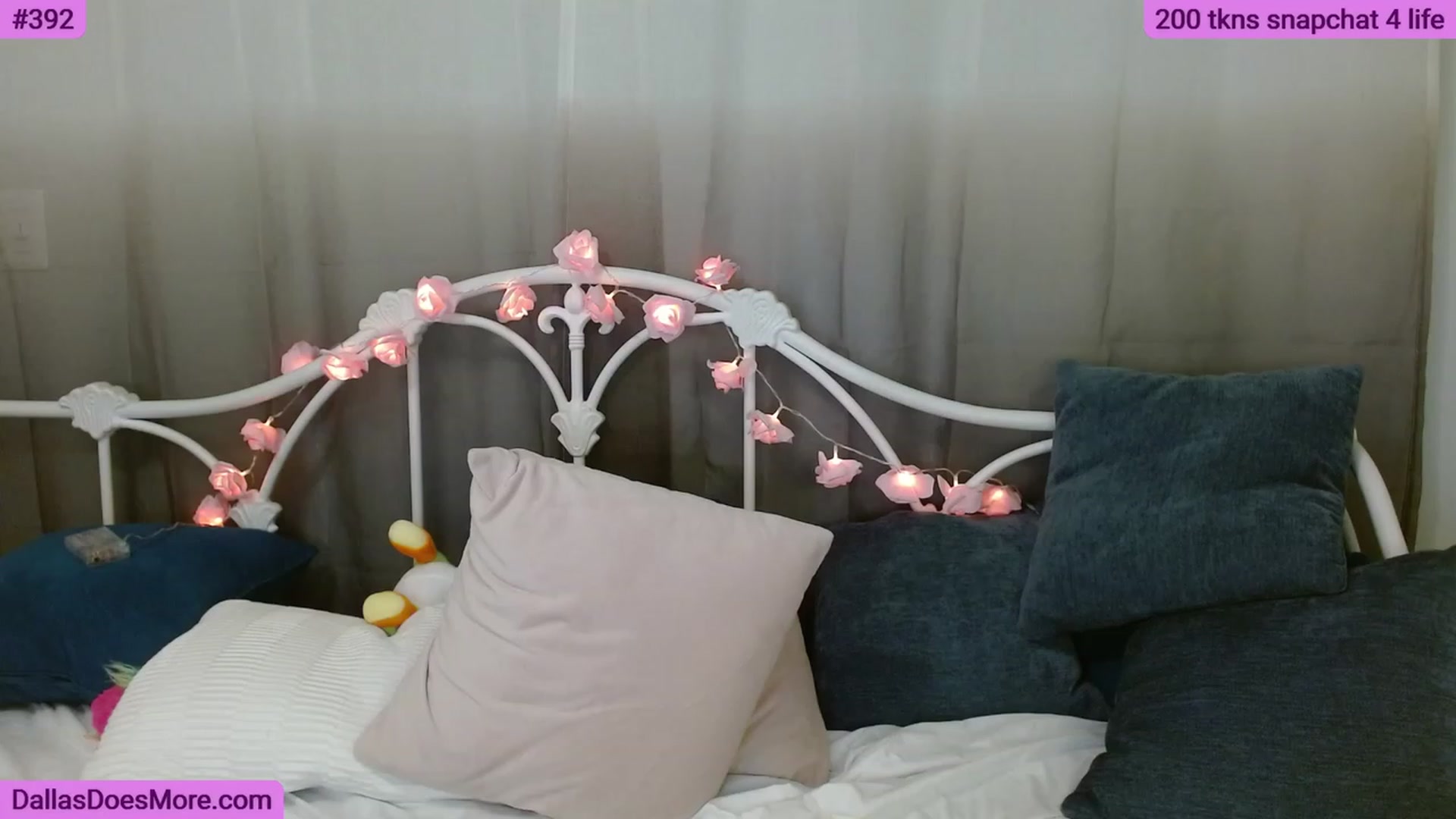 Gallery image thumbnail from FortWorthOhMy's myfreecams stream on, 06/11/2023, 17:08 image 17 of 20