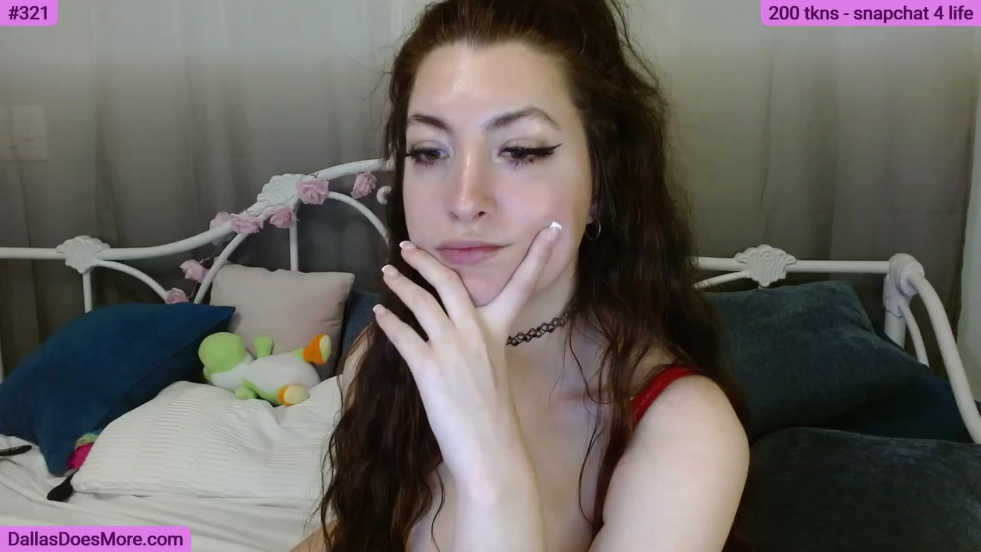 Gallery image thumbnail from FortWorthOhMy's myfreecams stream on, 06/13/2023, 01:45 image 18 of 20