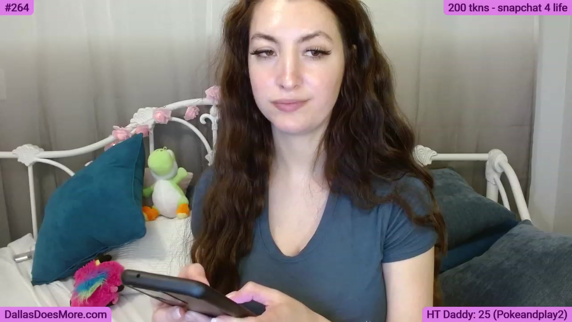 Gallery image thumbnail from FortWorthOhMy's myfreecams stream on, 06/20/2023, 19:35 image 12 of 20