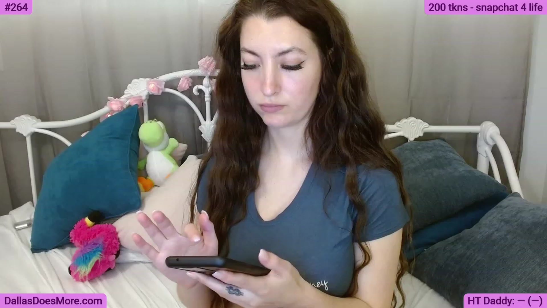 Gallery image thumbnail from FortWorthOhMy's myfreecams stream on, 06/20/2023, 19:35 image 7 of 20