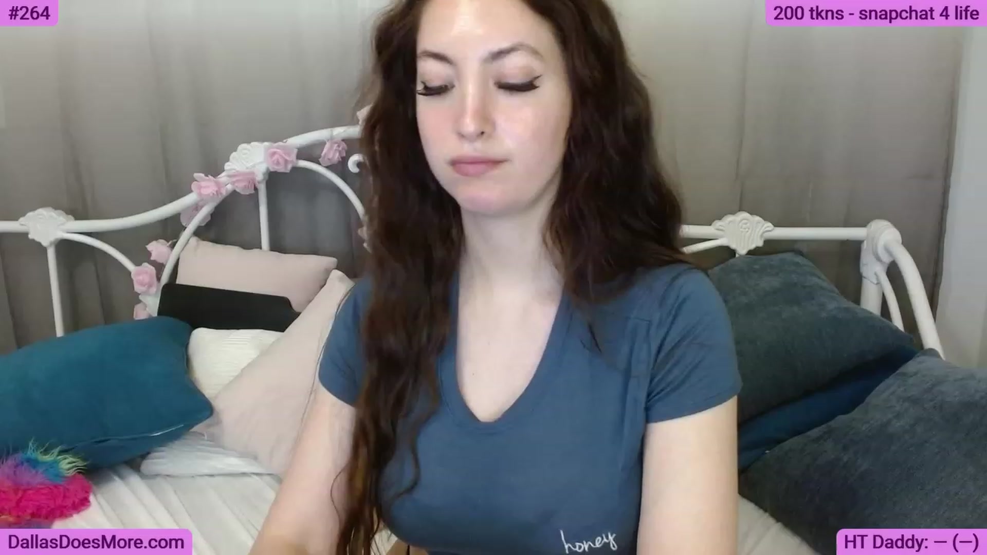 Gallery image thumbnail from FortWorthOhMy's myfreecams stream on, 06/20/2023, 19:35 image 1 of 20