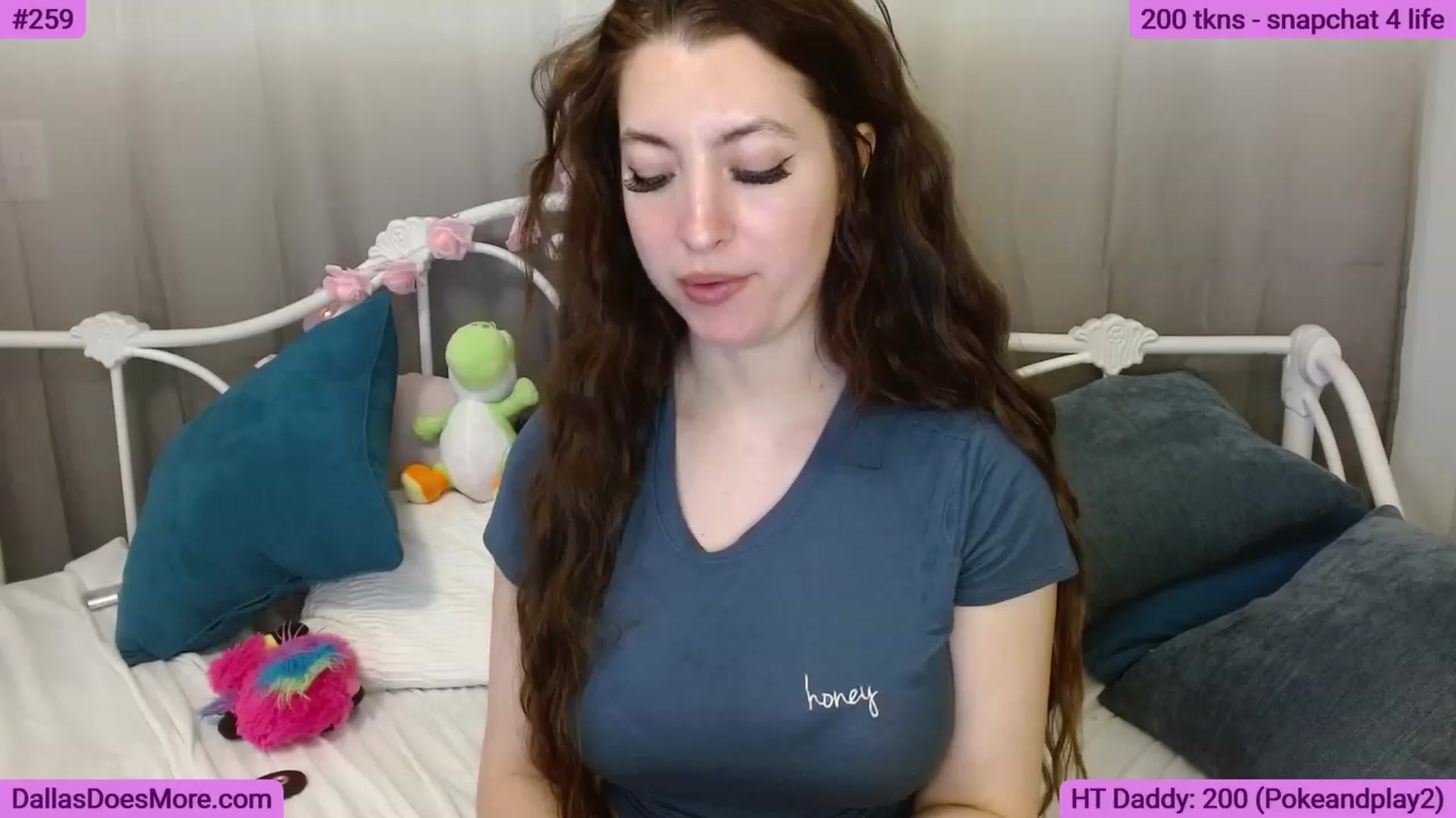 Gallery image thumbnail from FortWorthOhMy's myfreecams stream on, 06/20/2023, 22:09 image 7 of 20