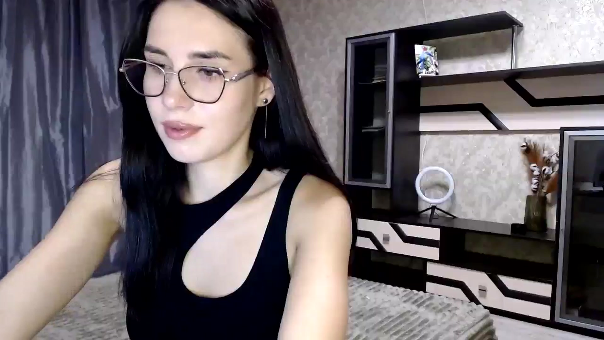 Gallery image thumbnail from Fortunately's myfreecams stream on, 09/15/2024, 20:28 image 5 of 20