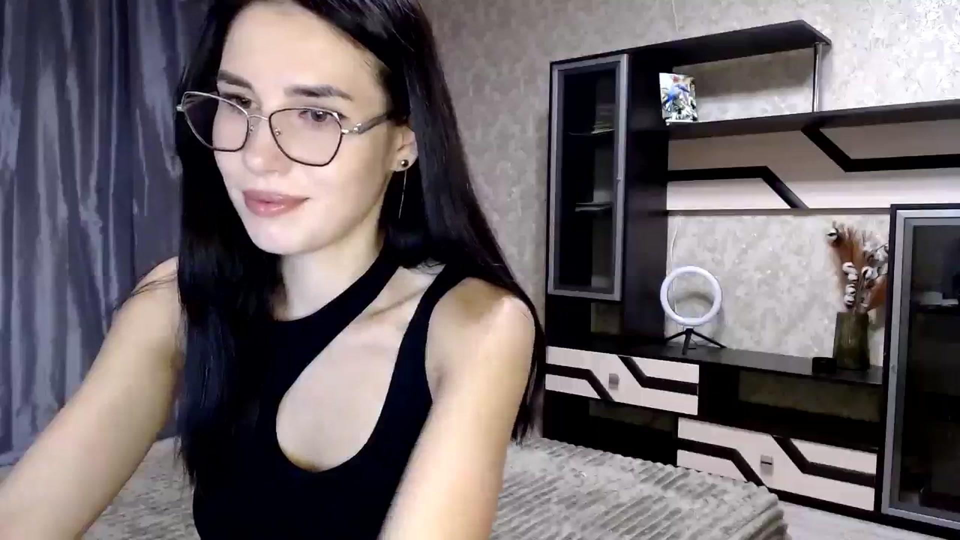 Gallery image thumbnail from Fortunately's myfreecams stream on, 09/15/2024, 20:28 image 4 of 20